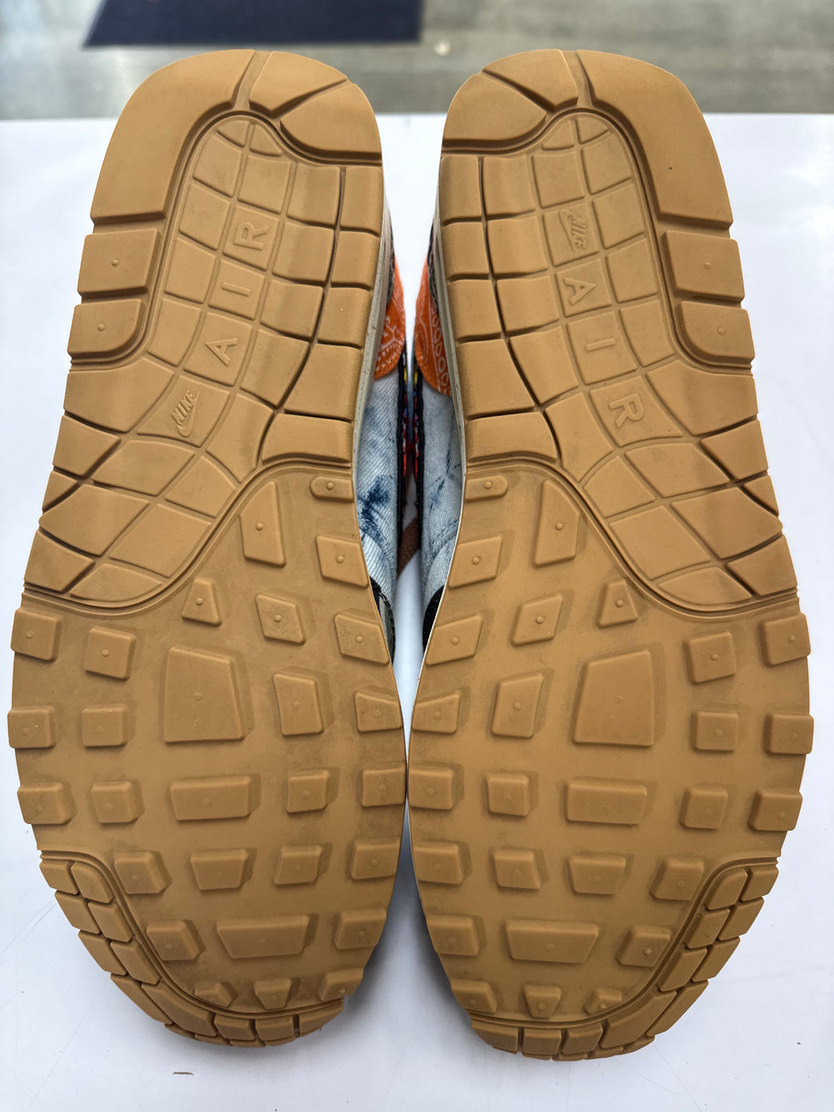AIR MAX 1 CONCEPTS HEAVY - SIZE 12 (WORN)