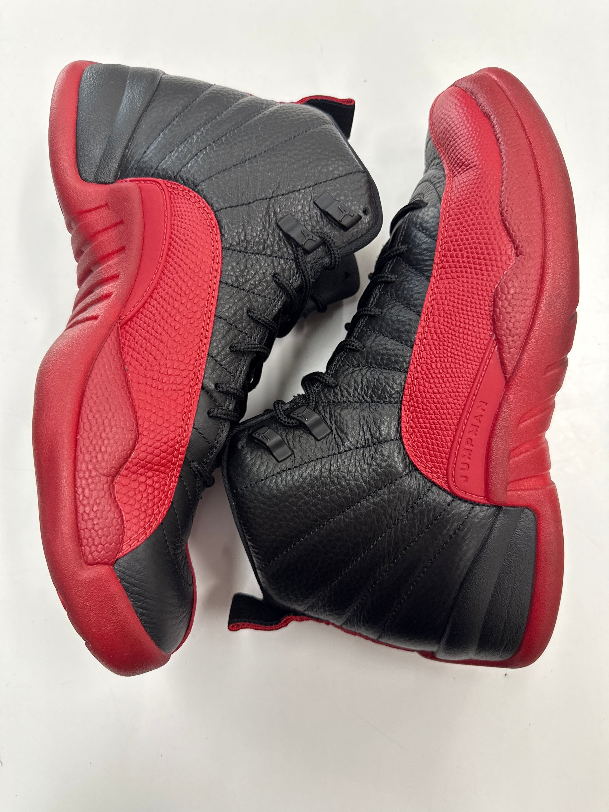 AIR JORDAN 12 FLU GAME 2025 - SIZE 10 (WORN)