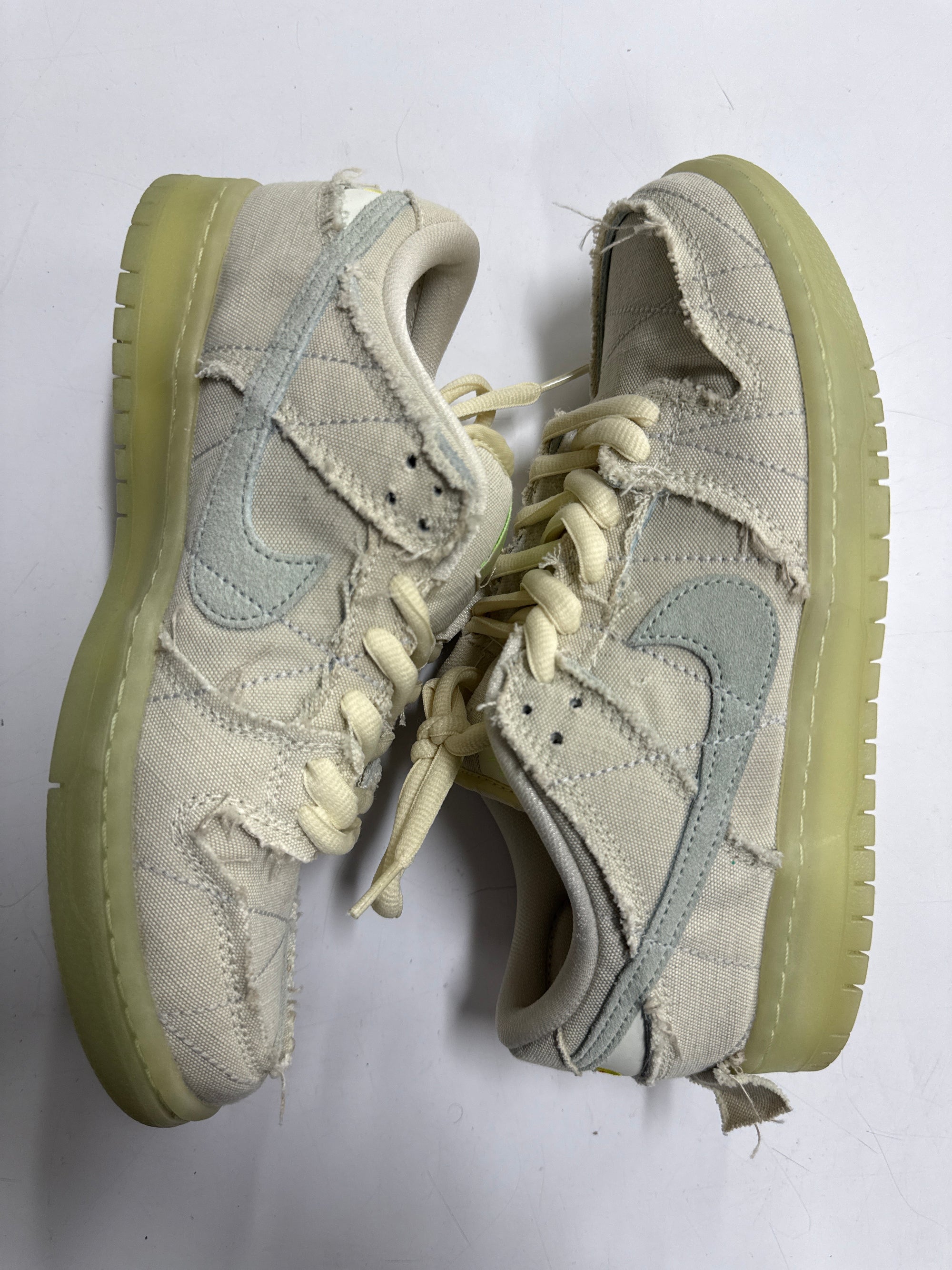 SB DUNK LOW MUMMY - SIZE 8 (WORN)