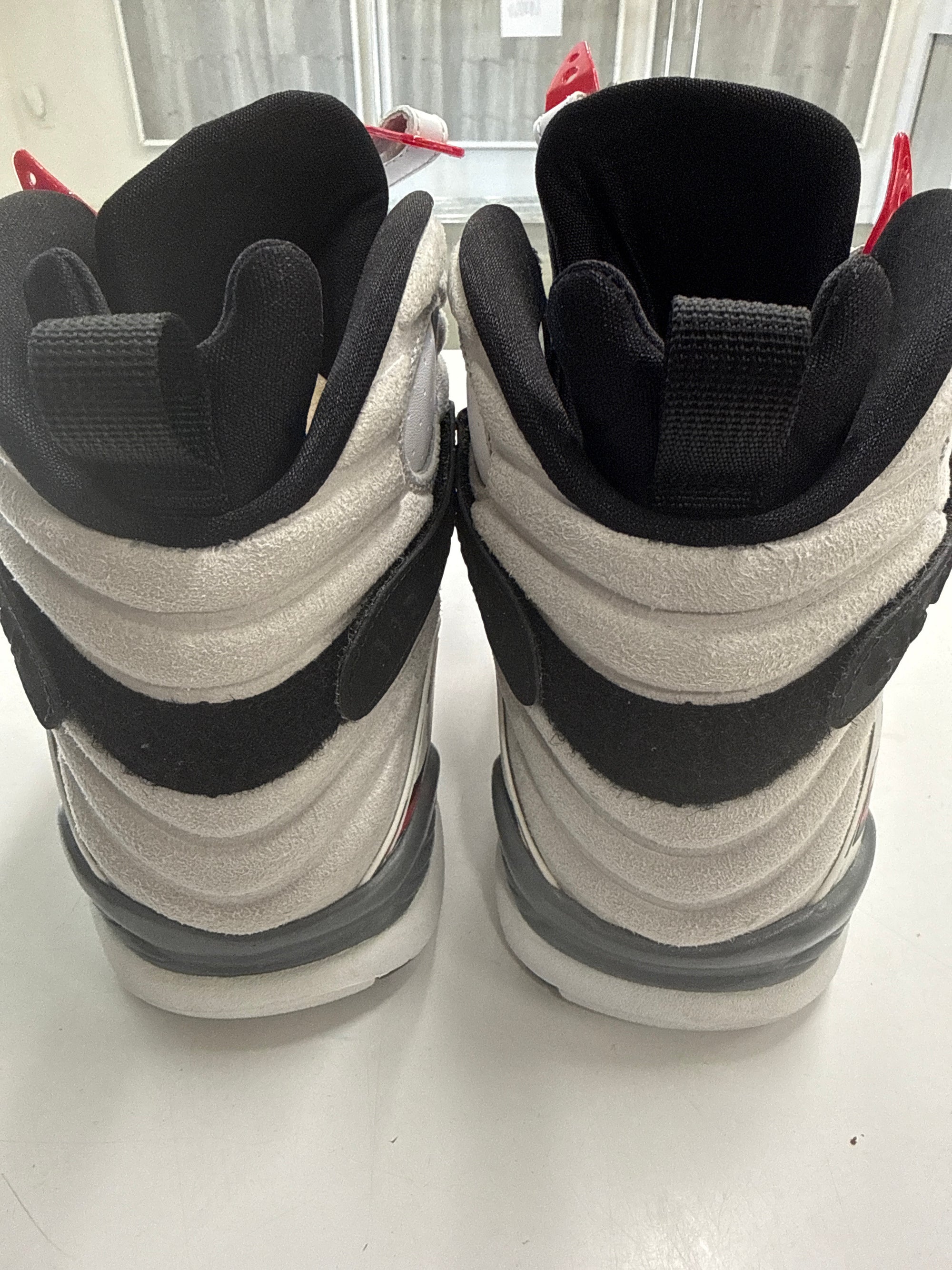AIR JORDAN 8 BUGS BUNNY 2013 - SIZE 10.5 (WORN)