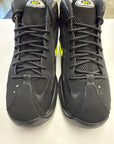 AIR TOTAL MAX UPTEMPO BLACK VOLT 2020 - SIZE 8 (WORN)