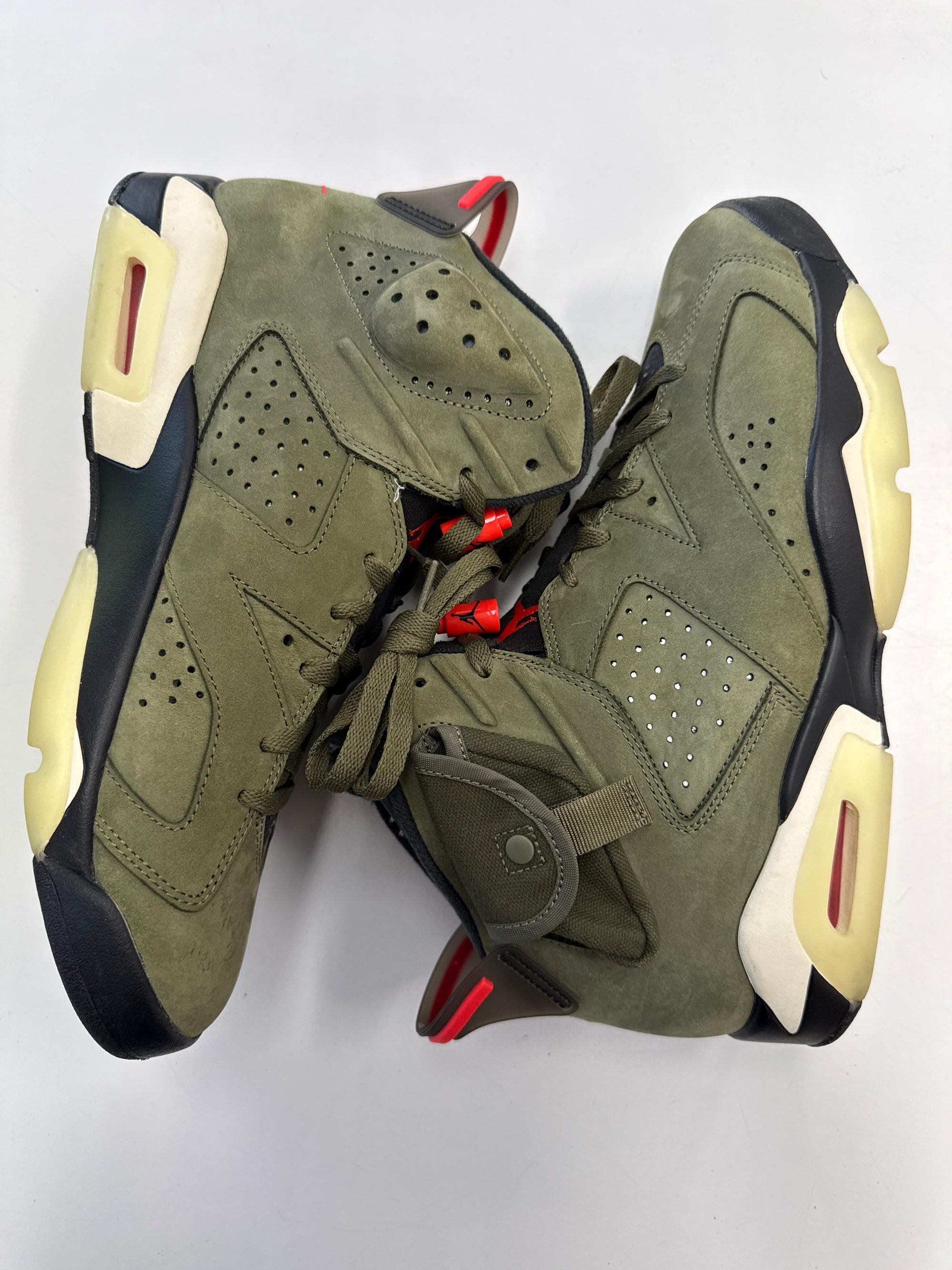 AIR JORDAN 6 OLIVE TRAVIS SCOTT - SIZE 11 (WORN)