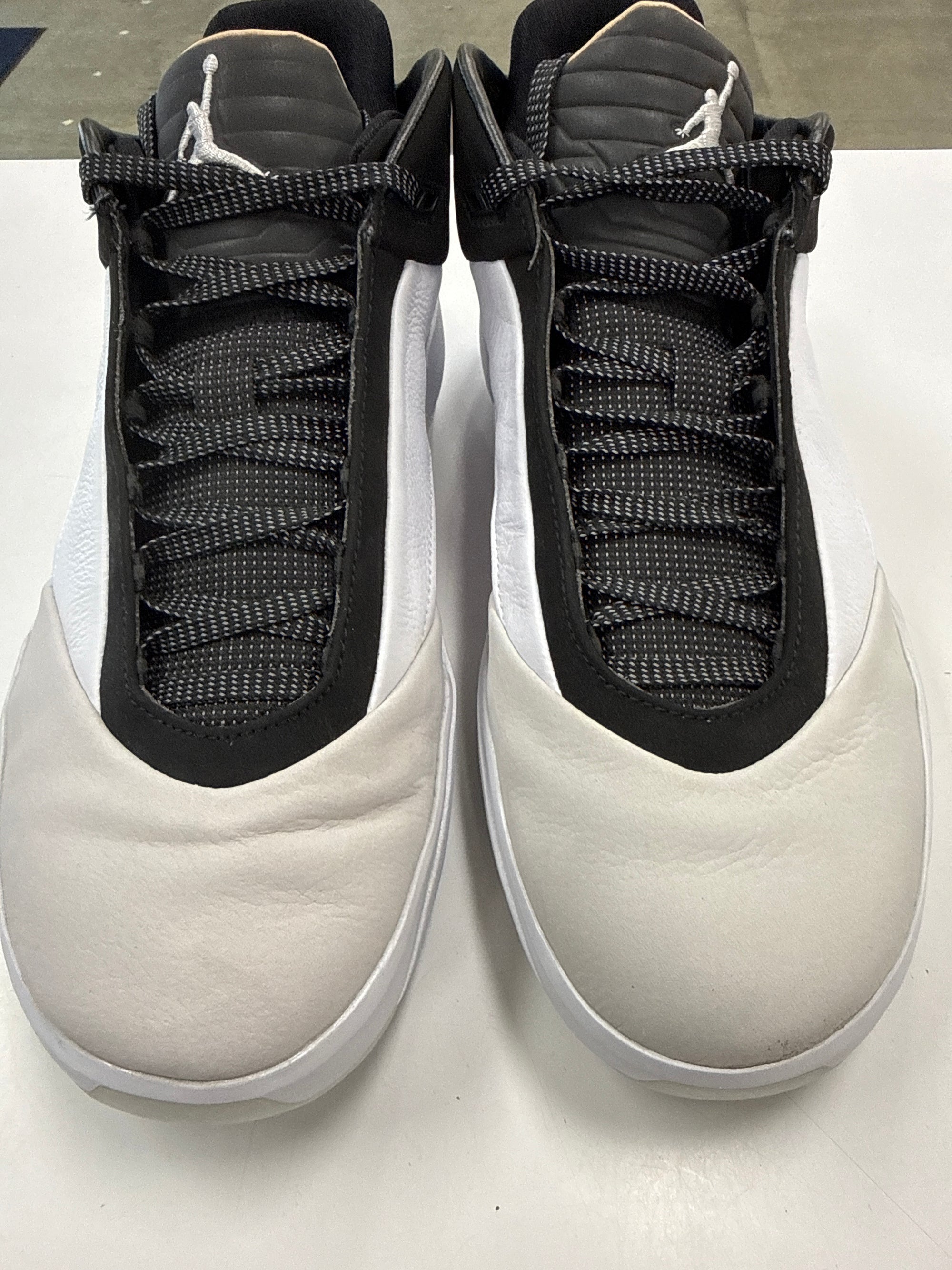 AIR JORDAN 40 THE CLASSIC - SIZE 11 (WORN)