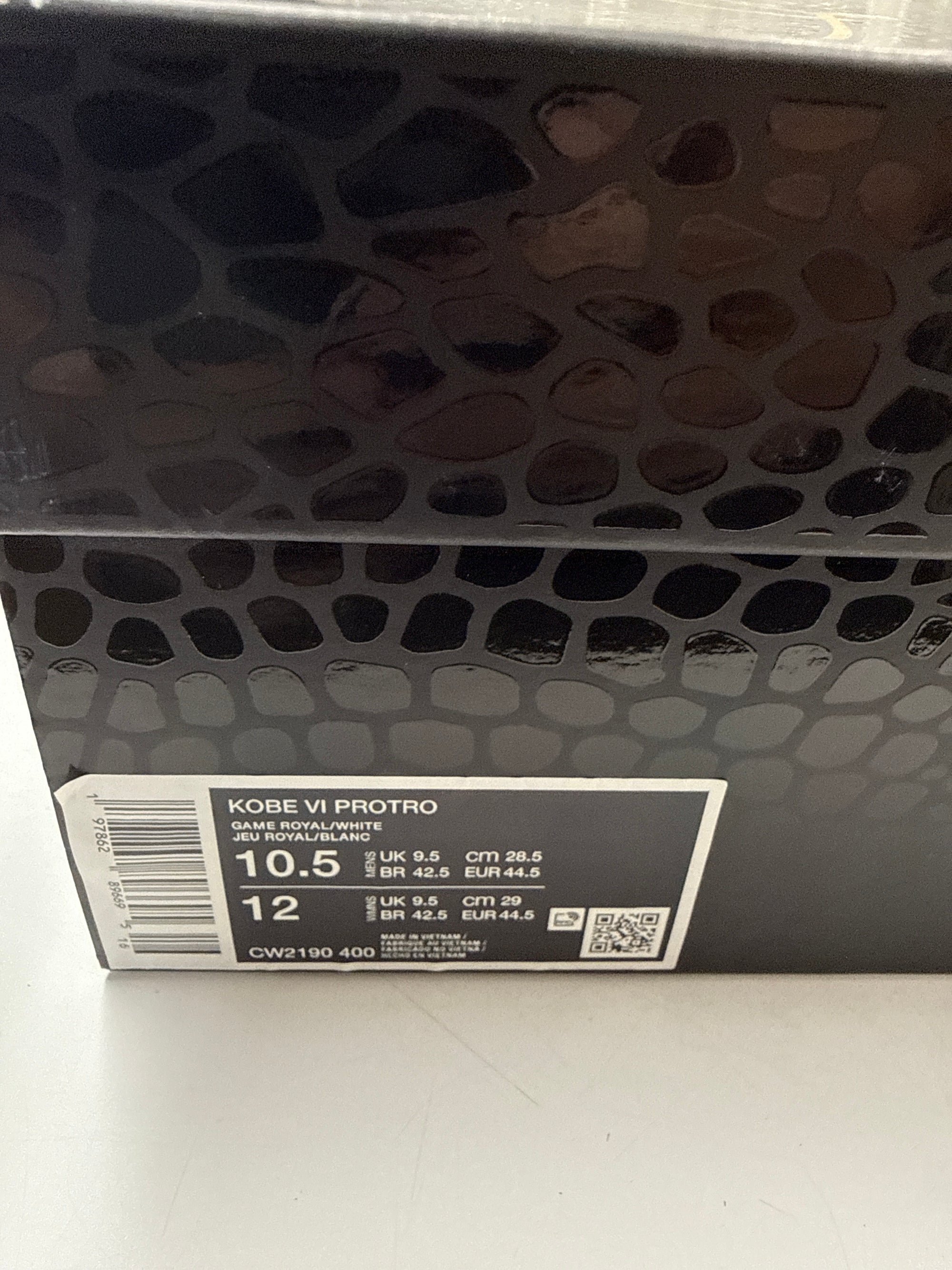 KOBE 6 PROTRO DODGERS - SIZE 10.5 (WORN)