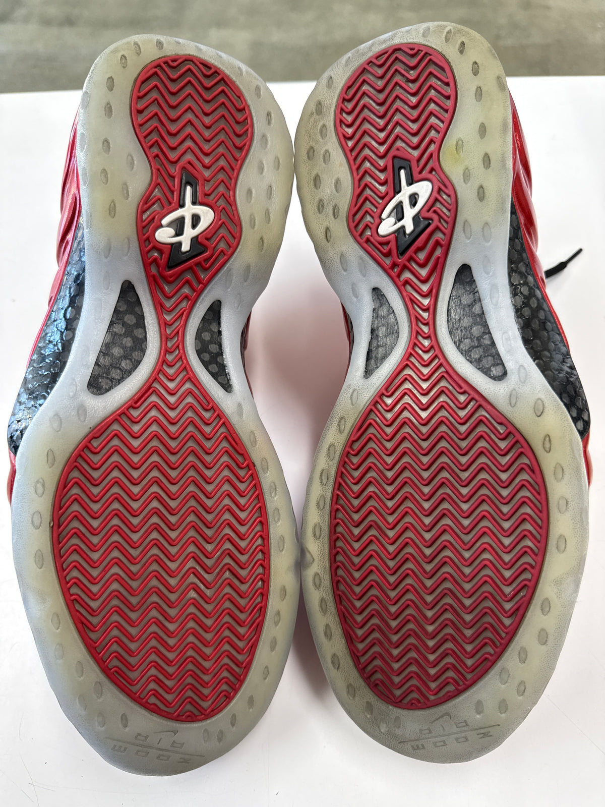 AIR FOAMPOSITE ONE METALLIC RED 2023 - SIZE 13 (WORN)
