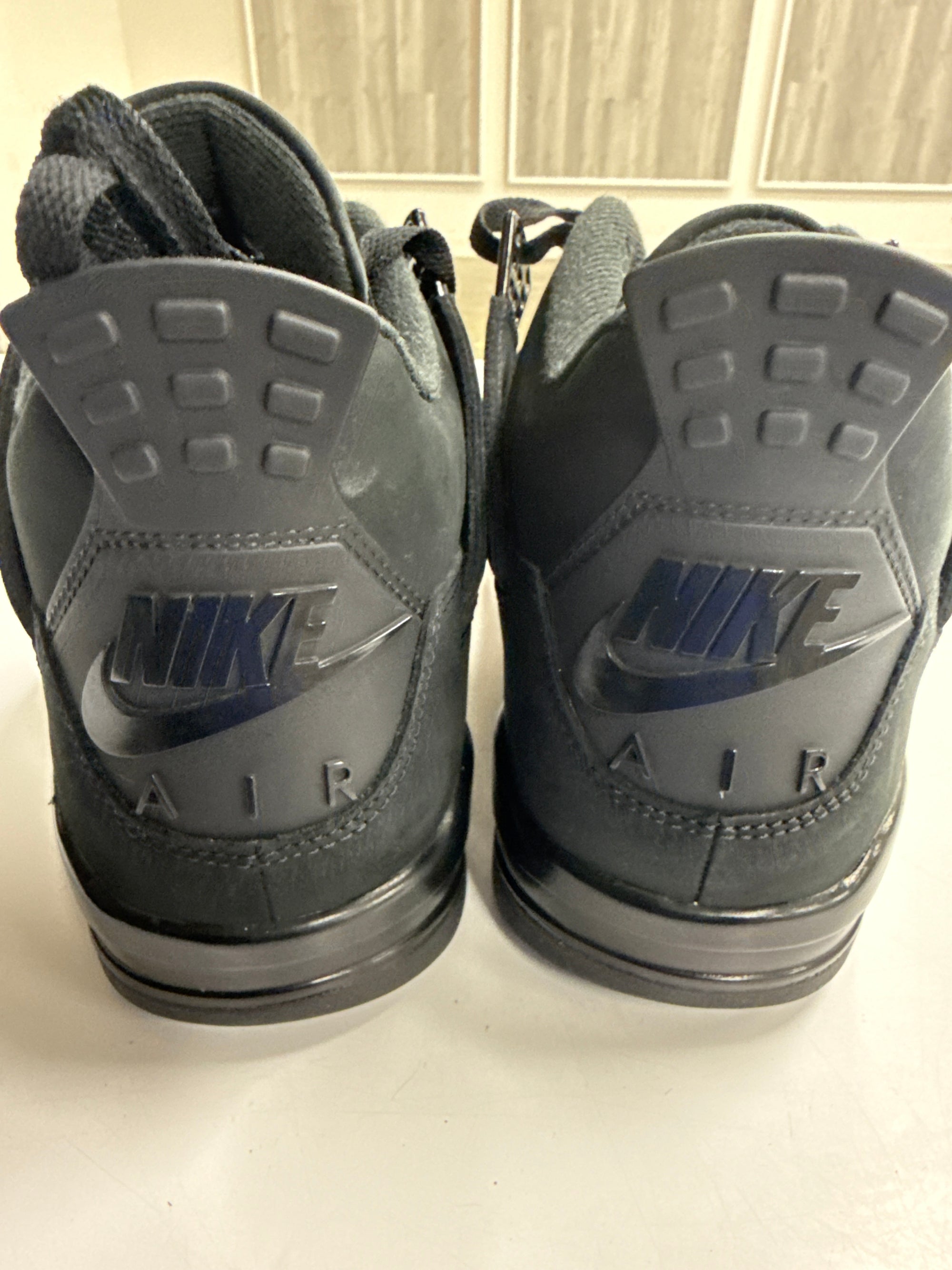 AIR JORDAN 4 BLACK CAT 2025 - SIZE 11 (WORN)