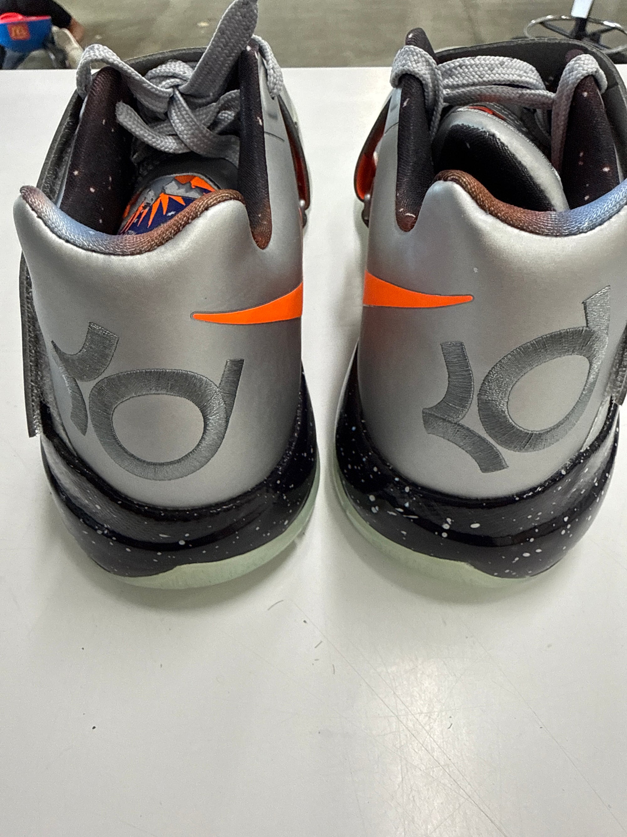 KD 4 GALAXY 2024 - SIZE 10.5 (WORN)