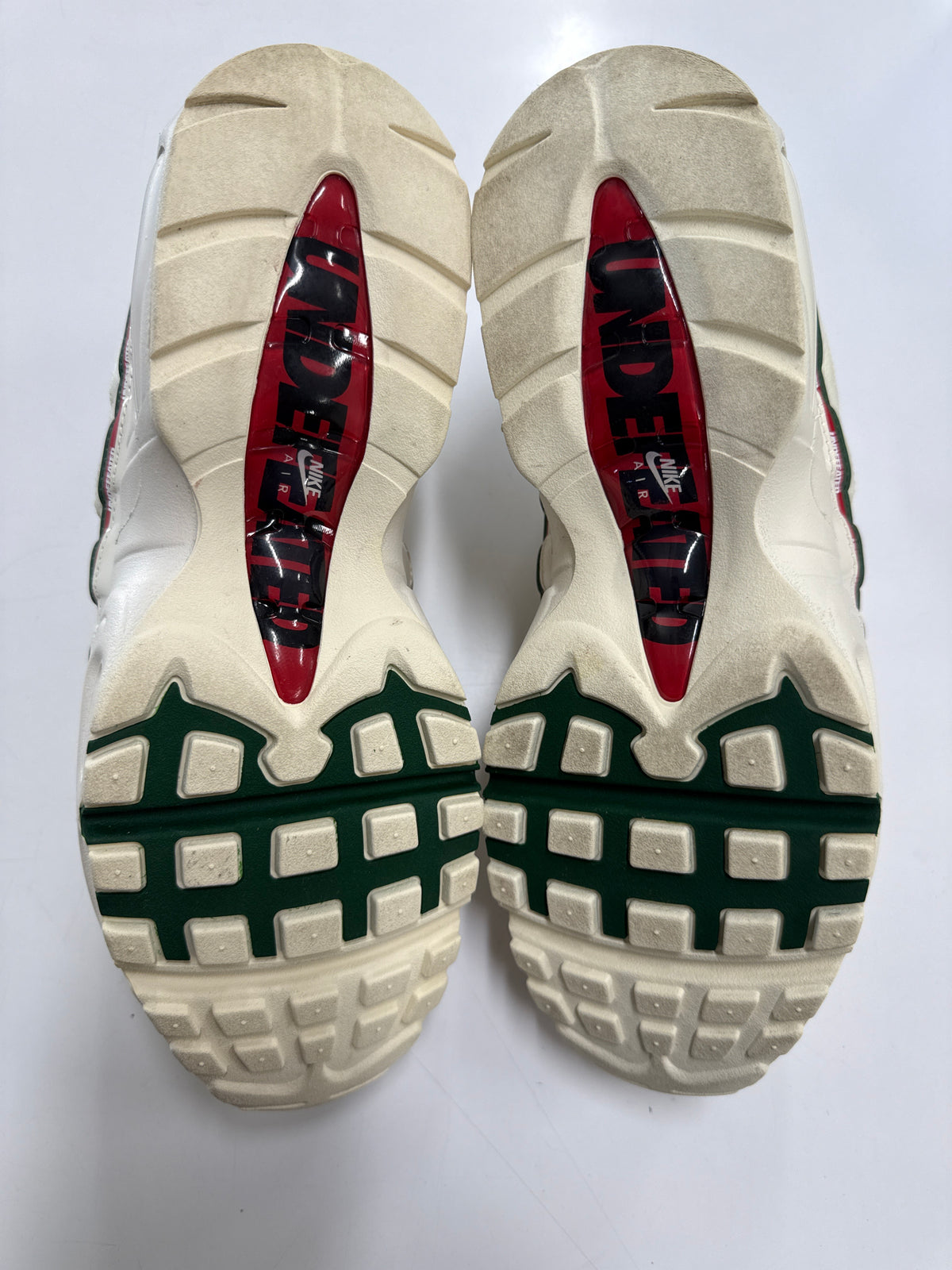 AIR MAX 95 SP UNDEFEATED SAIL - SIZE 10 (WORN)