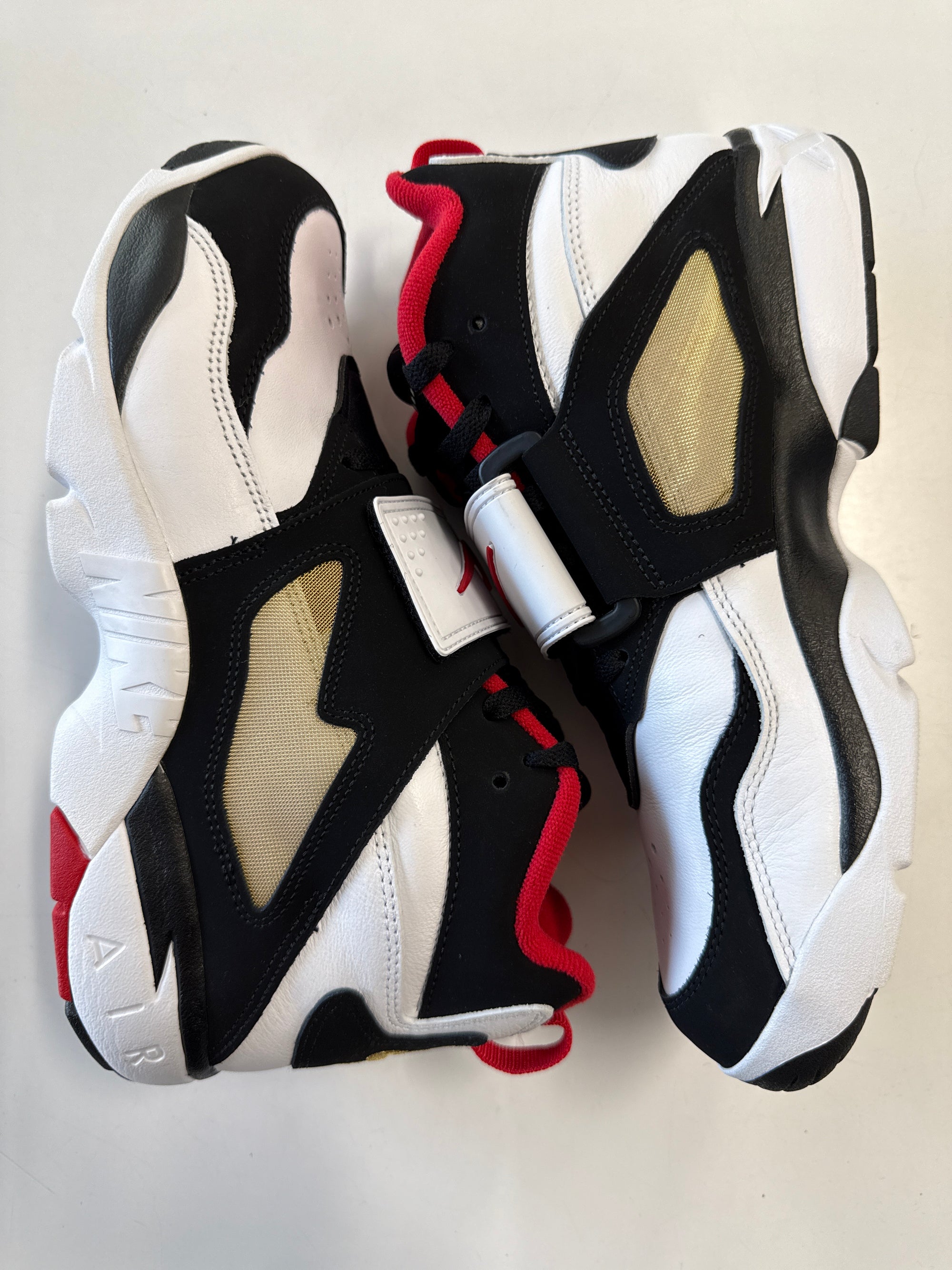AIR DIAMOND TURF 49ERS 2025 - SIZE 11.5 (WORN)