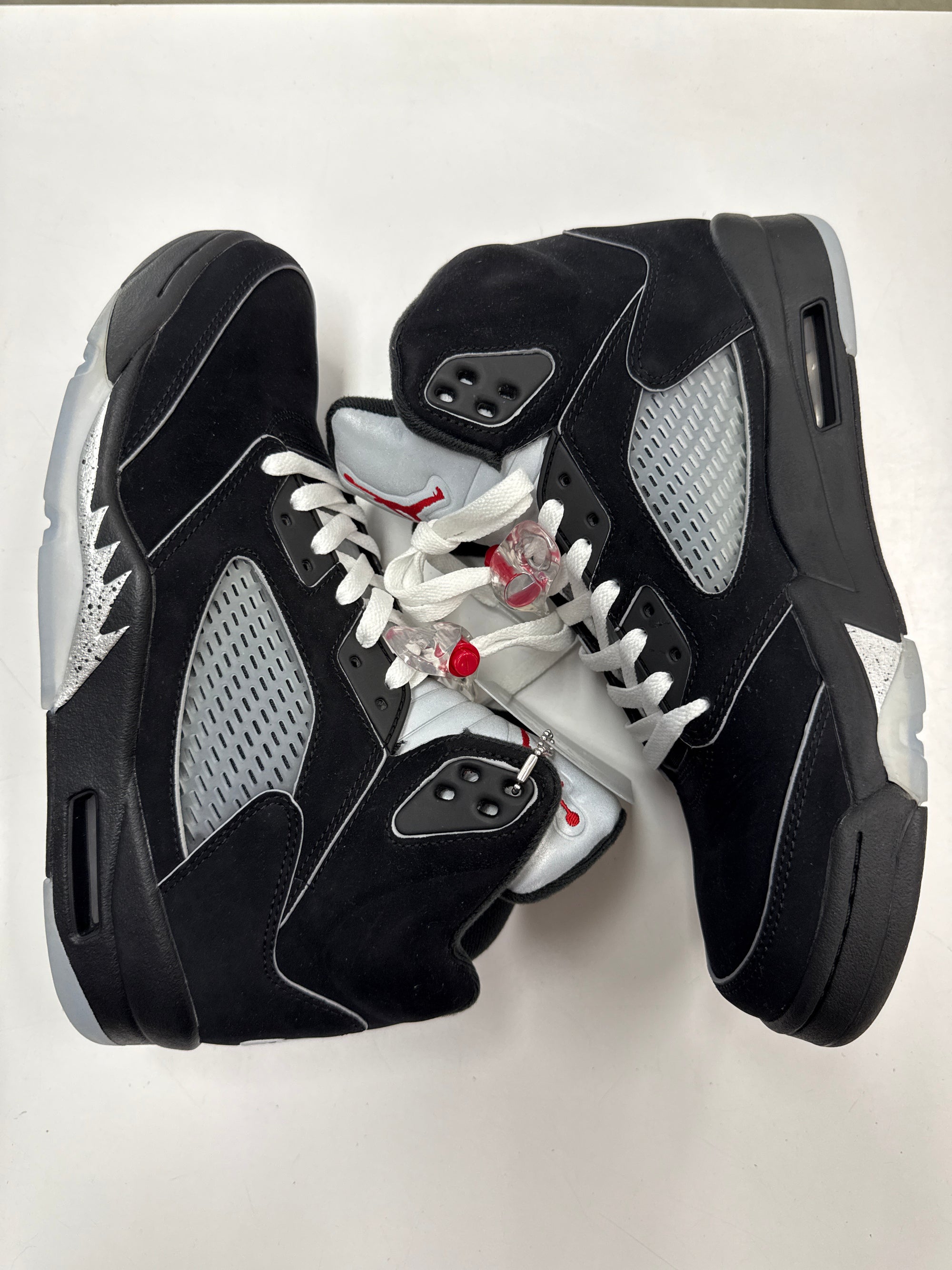 AIR JORDAN 5 REIMAGINED BLACK METALLIC - SIZE 9 (WORN)