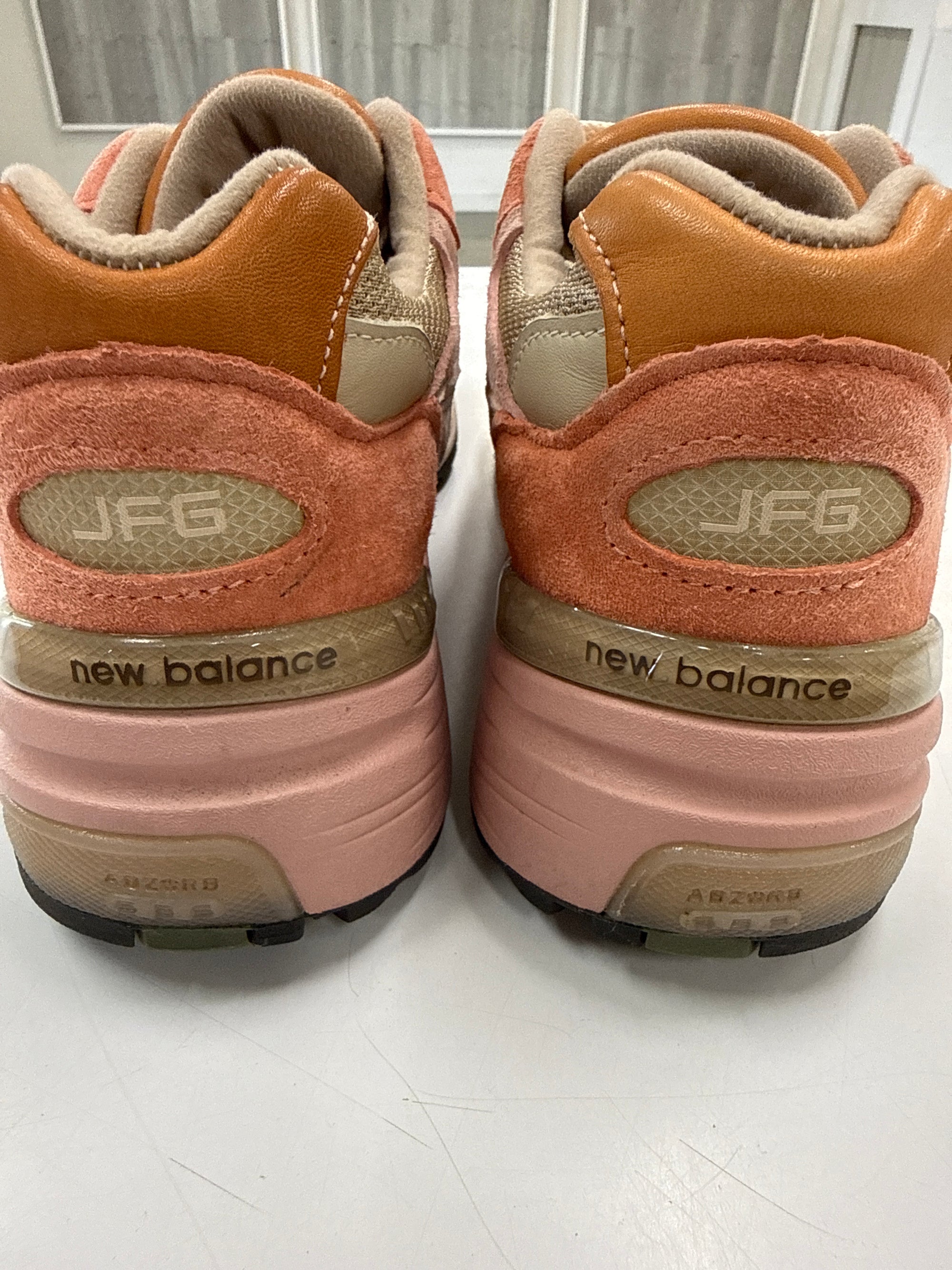 NEW BALANCE 992 JOE FRESHGOODS AGED WELL - SIZE 8.5 (WORN)