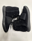 YEEZY BOOST 750 BLACK - SIZE 8 (WORN)