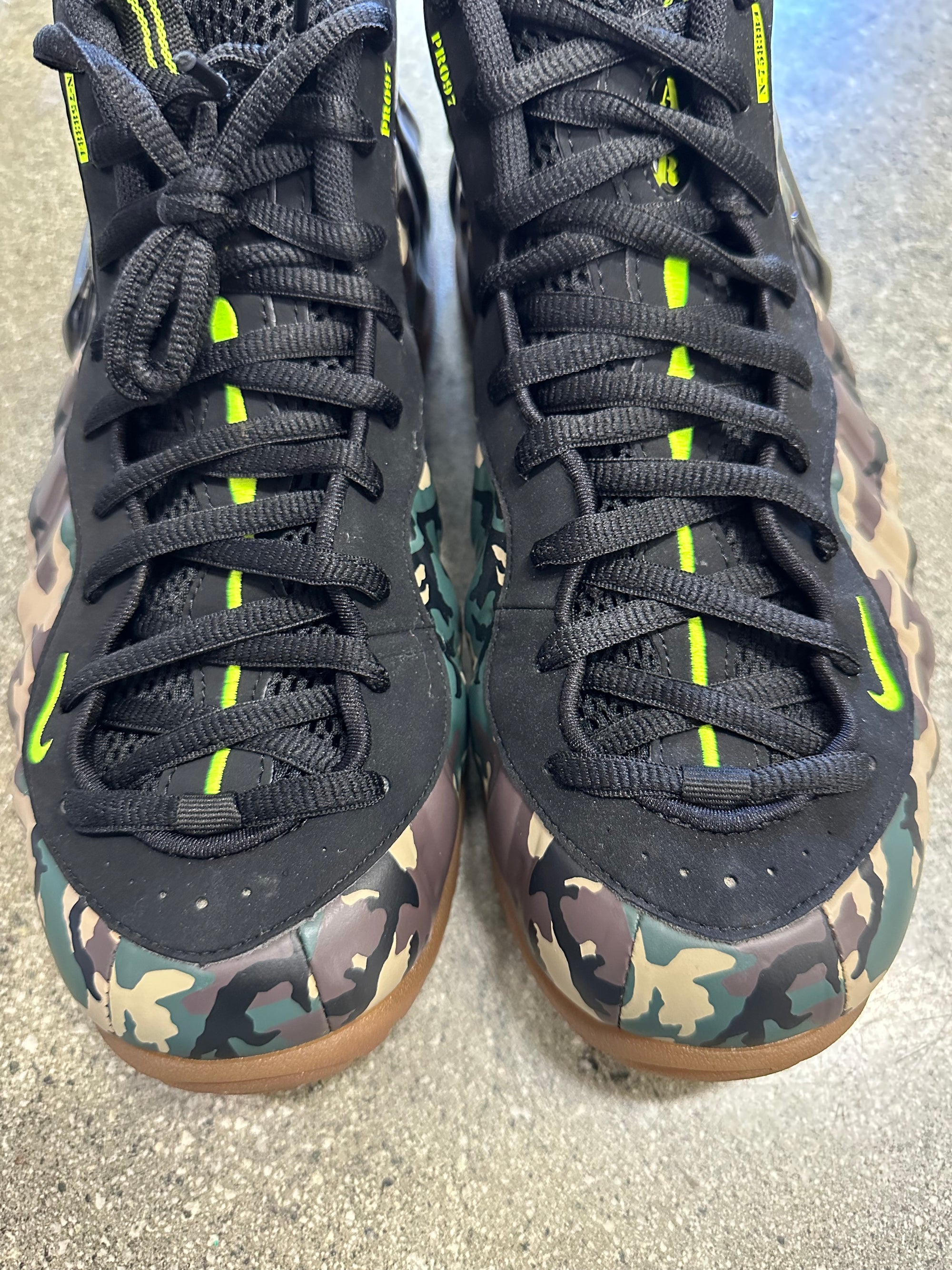 AIR FOAMPOSITE PRO PRM CAMO - SIZE 11.5 (WORN)
