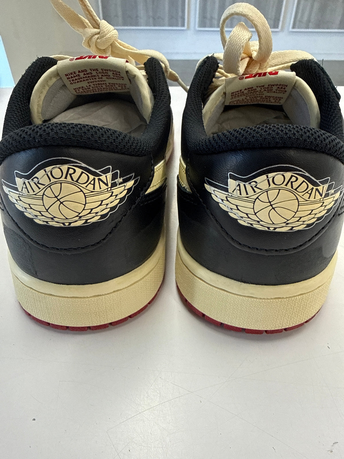 AIR JORDAN 1 LOW OG NIGEL SYLVESTER BETTER WITH TIME - SIZE 9 (WORN)