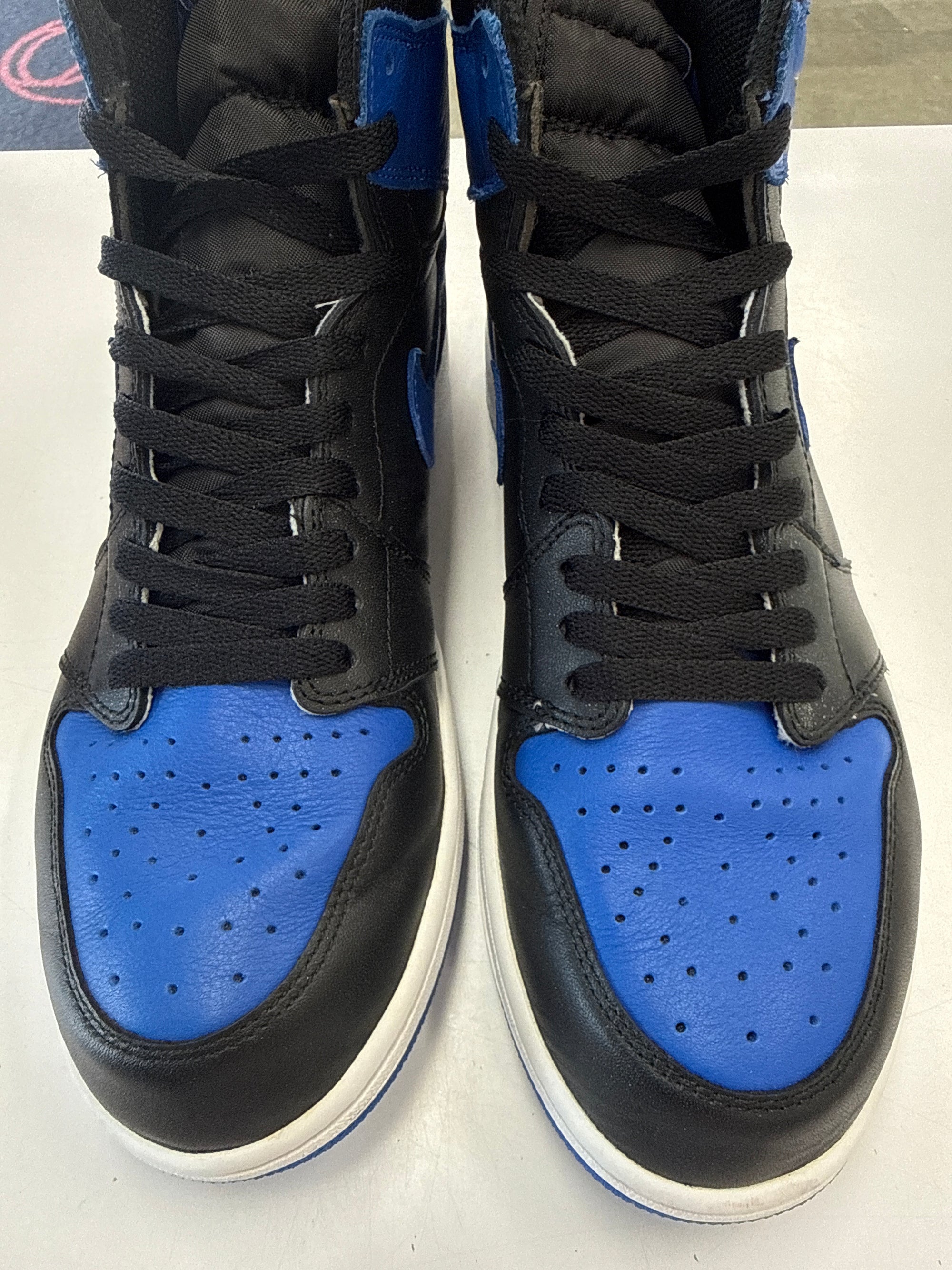 AIR JORDAN 1 ROYAL HIGH 2017 - SIZE 10.5 (WORN)