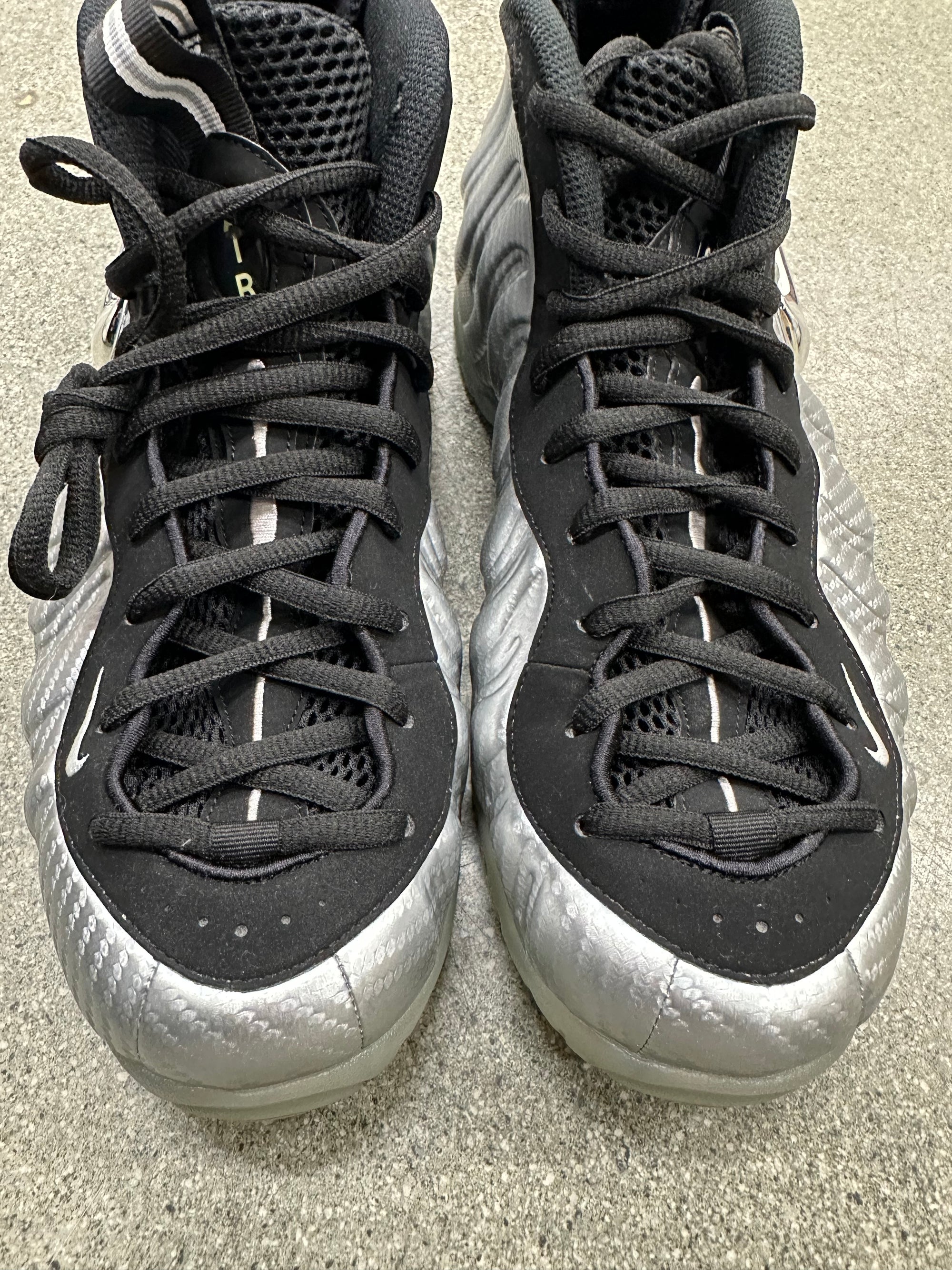AIR FOAMPOSITE PRO SILVER SURFER - SIZE 12 (WORN) (SUPER CLEAN)