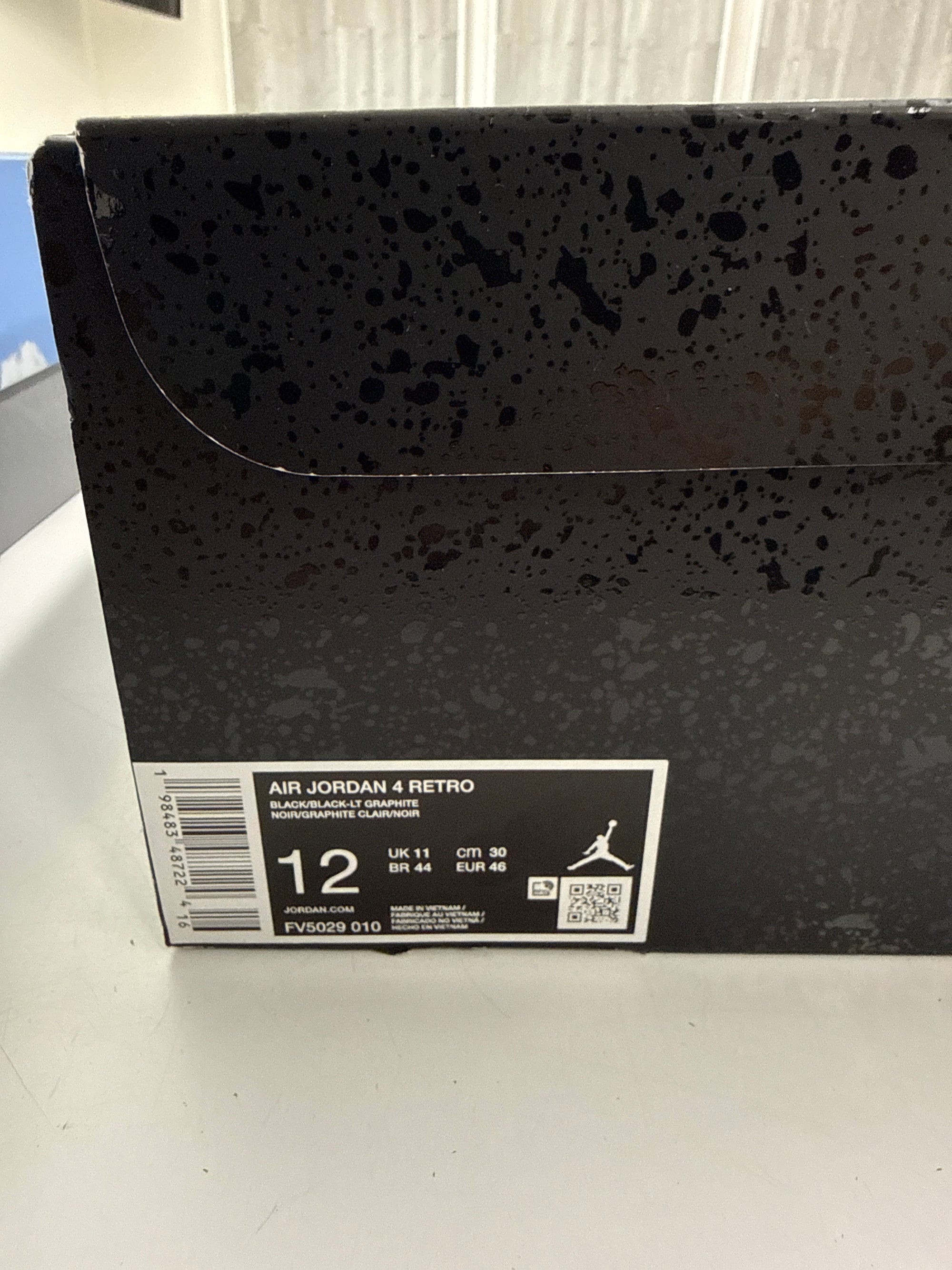 AIR JORDAN 4 BLACK CAT 2025 - SIZE 12 (WORN) - SUPER CLEAN