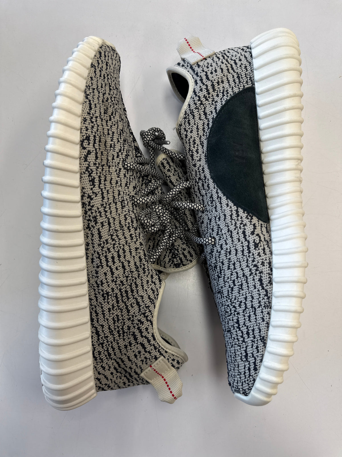 YEEZY BOOST 350 V2 TURTLE DOVE 2022 - SIZE 13 (WORN)