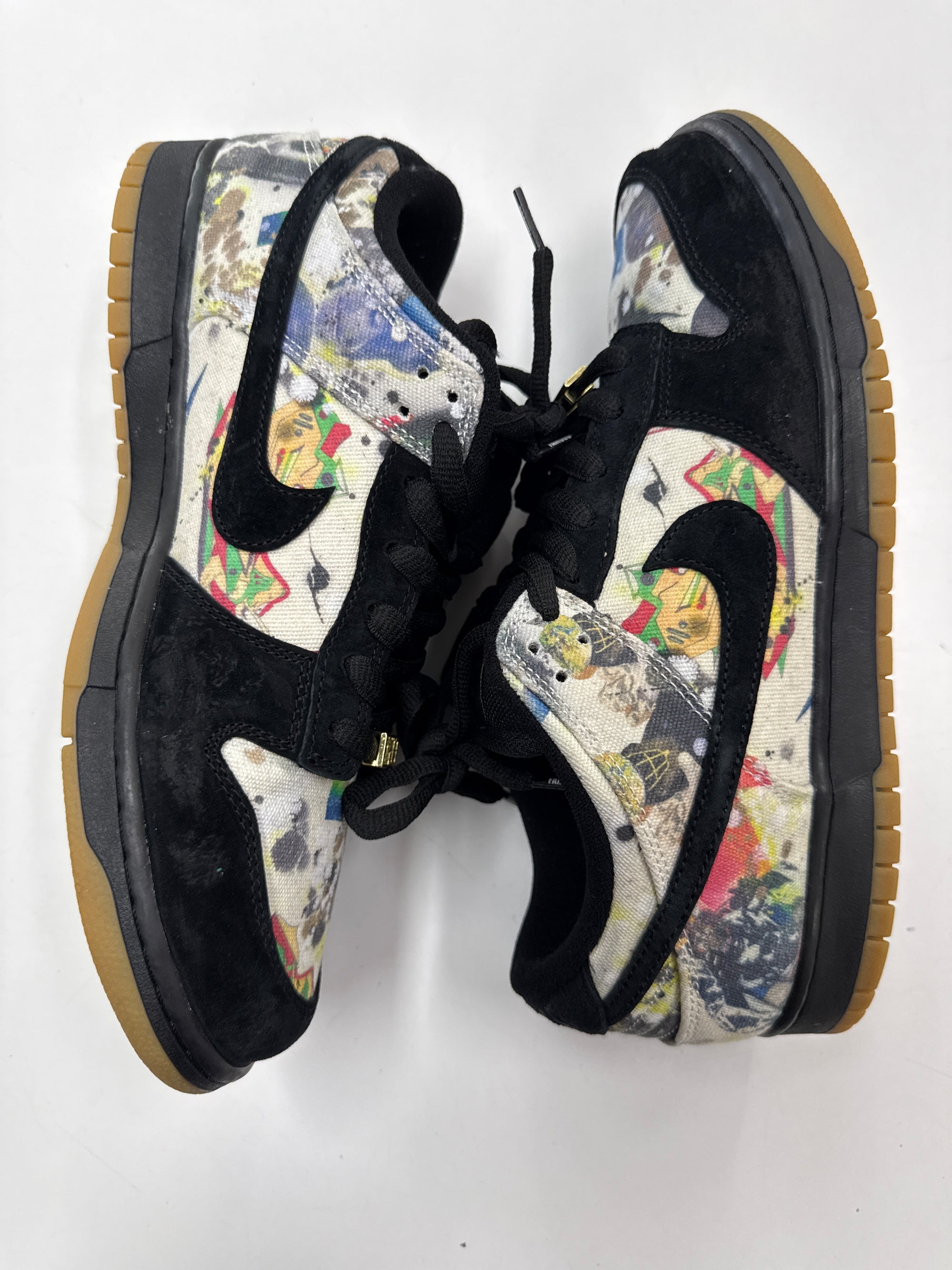 SB DUNK LOW SUPREME RAMMELLZEE - SIZE 11 (WORN)