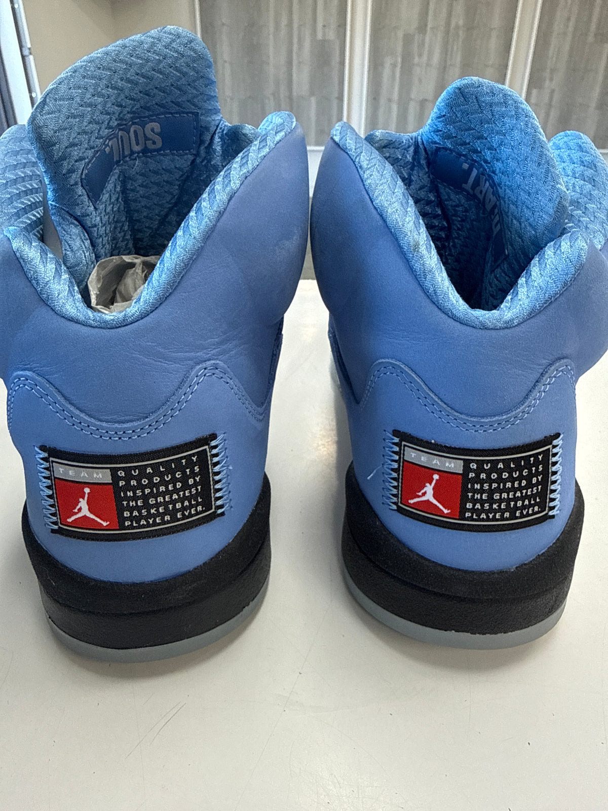AIR JORDAN 5 UNC UNIVERSITY BLUE - SIZE 12 (WORN)