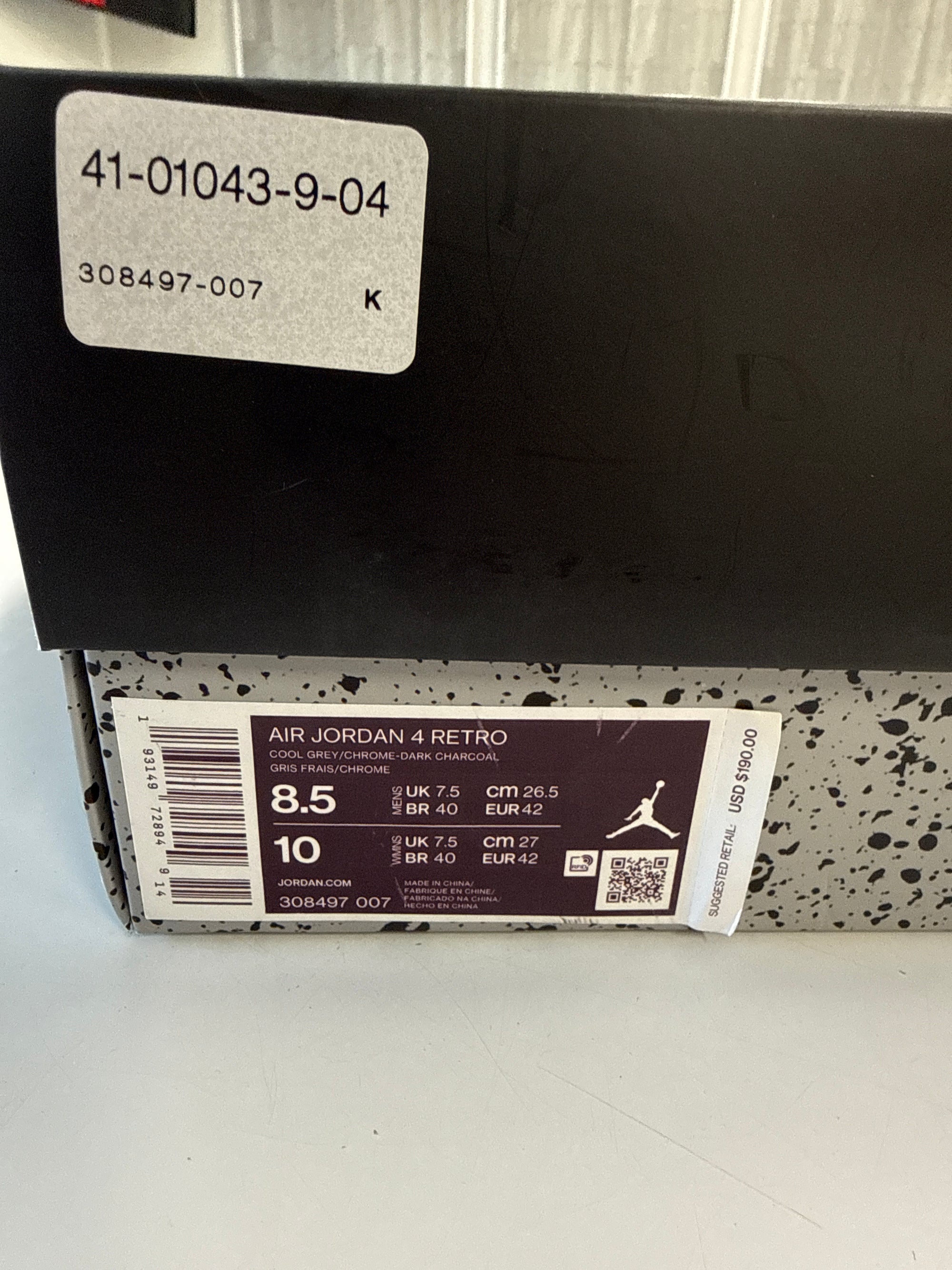 AIR JORDAN 4 COOL GREY 2019 - SIZE 8.5 (WORN)