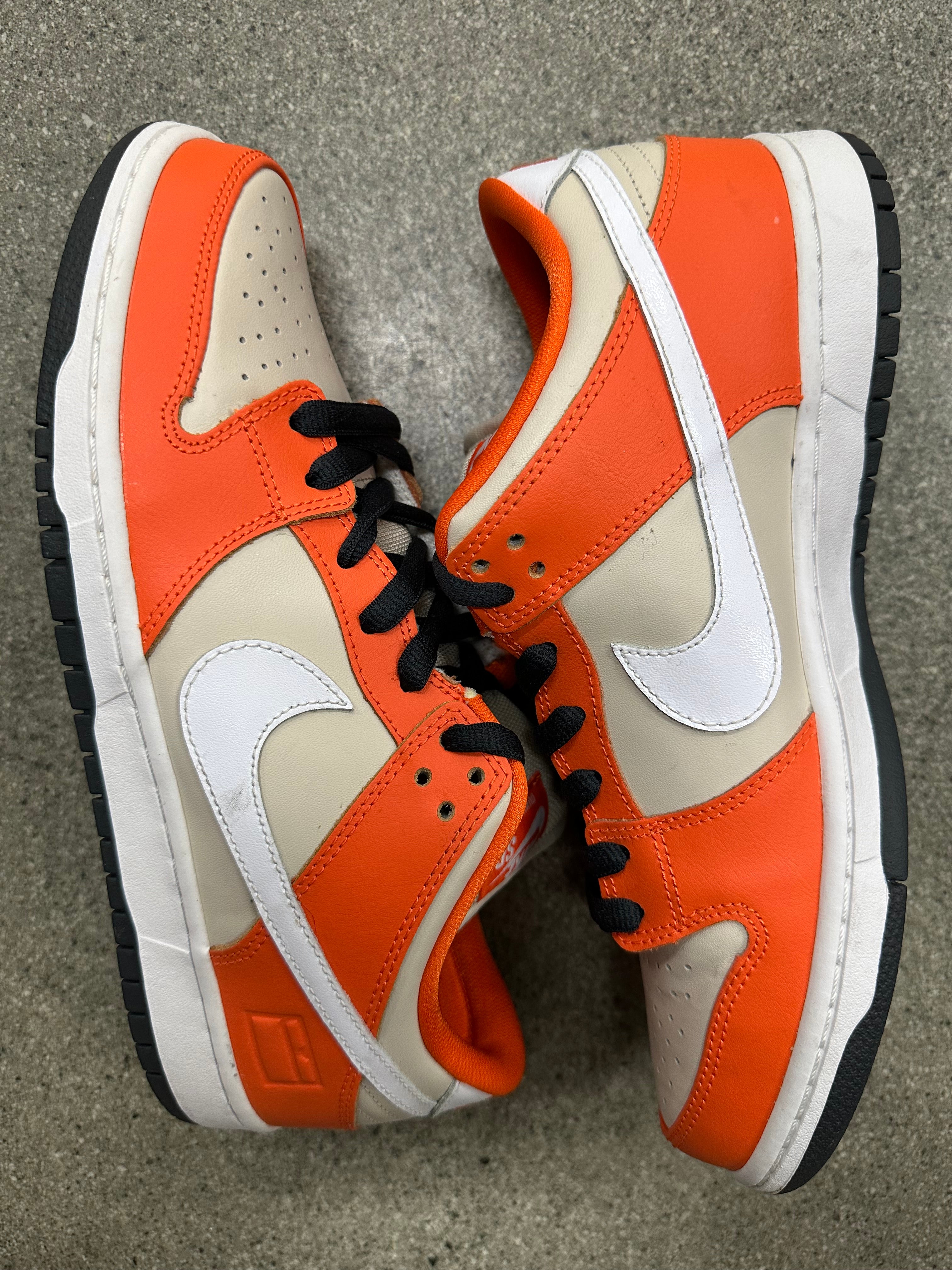 DUNK LOW PREMIUM SB ORANGE BOX - SIZE 10 (WORN) – Sole Supremacy DUNK LOW PREMIUM SB ORANGE BOX - SIZE 10 (WORN) – Sole Supremacy