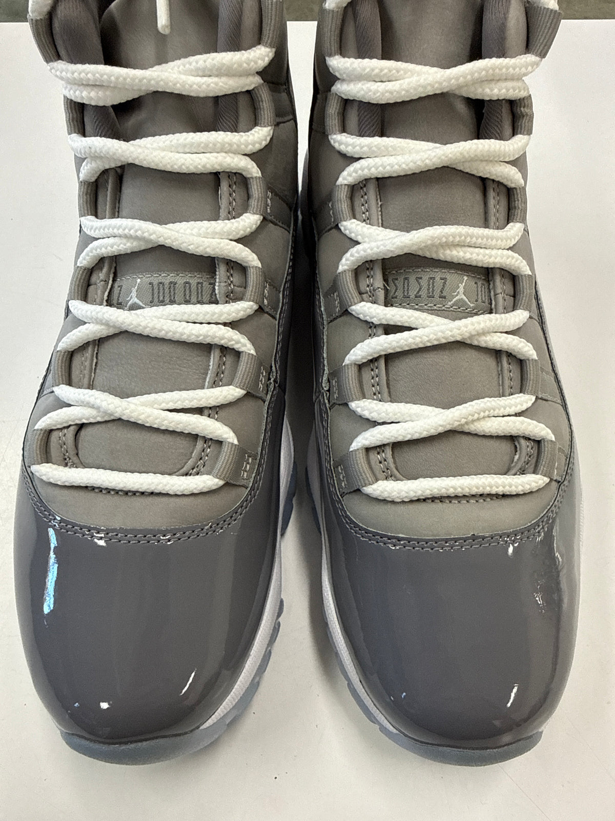 AIR JORDAN 11 COOL GREY 2021 - SIZE 11 (WORN)