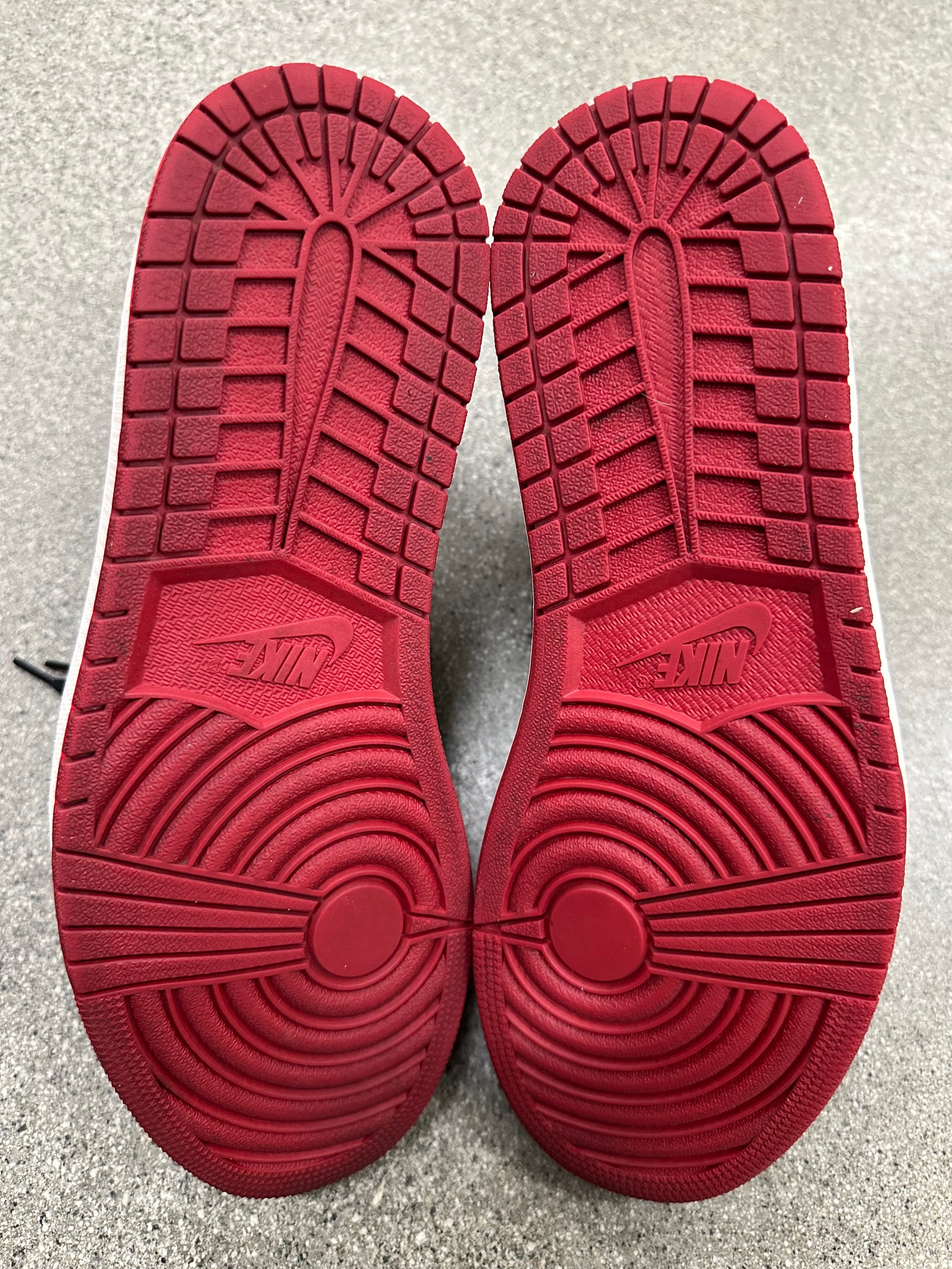 AIR JORDAN 1 BRED TOE - SIZE 12 (WORN)