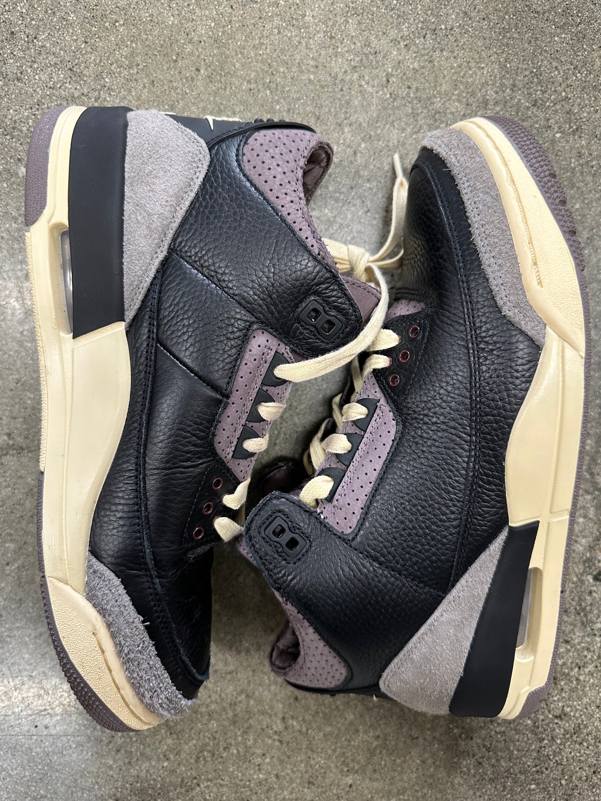 WMNS AIR JORDAN 3 A MA MANIERE WHILE YOU WERE SLEEPING - SIZE W11 M9.5 (WORN)