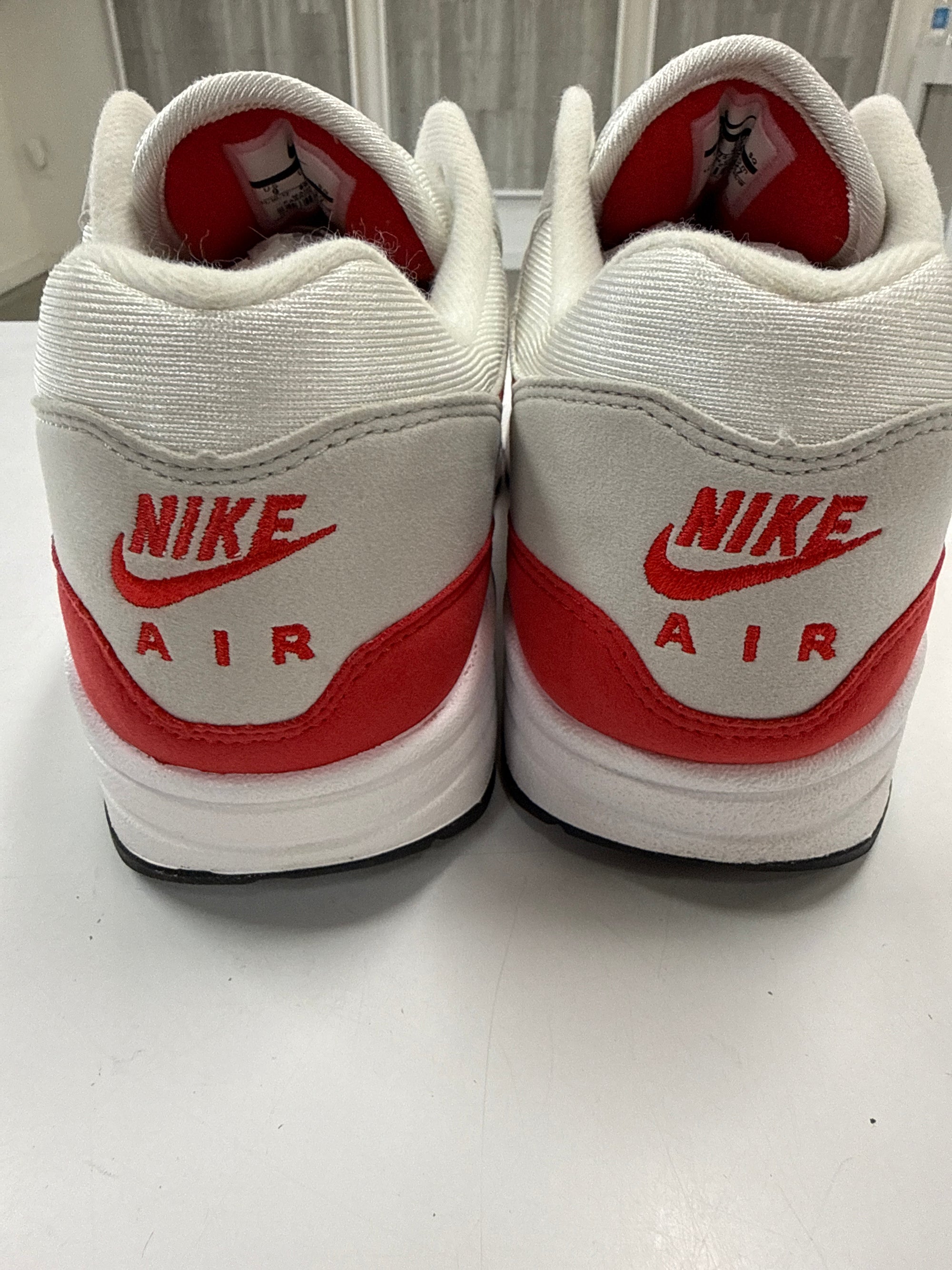 AIR MAX 1 ANNIVERSARY RED - SIZE 9 (WORN)