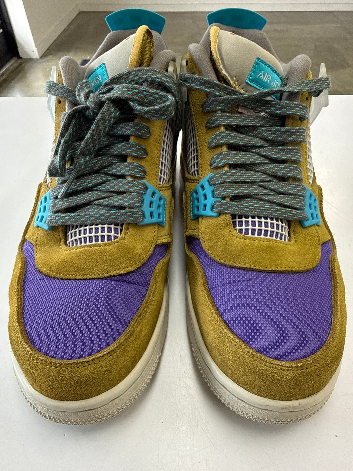 AIR JORDAN 4 UNION DESERT MOSS - SIZE 11.5 (WORN)