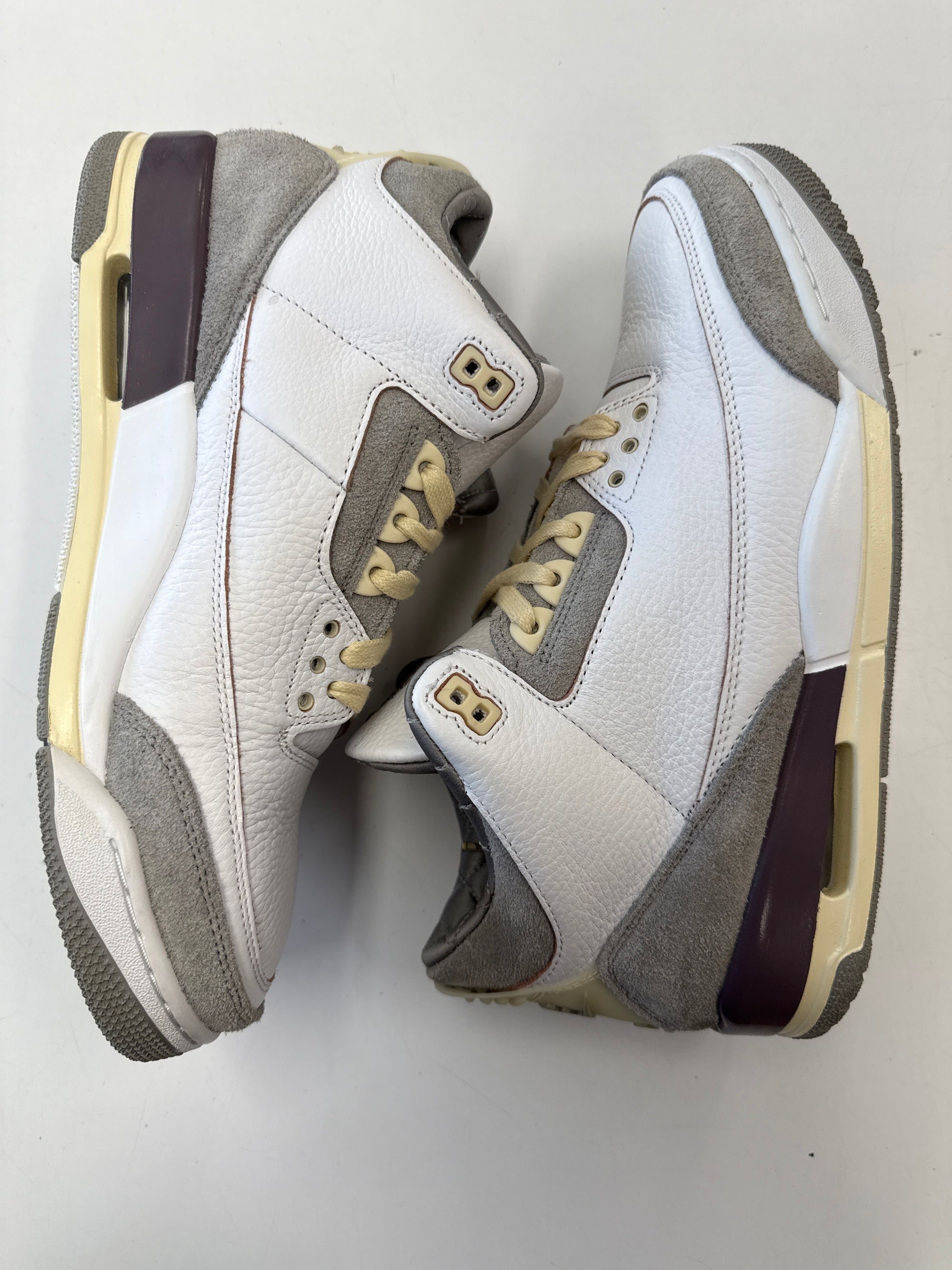 WMNS AIR JORDAN 3 A MA 3 WHITE - SIZE W12.5 M11 (WORN)