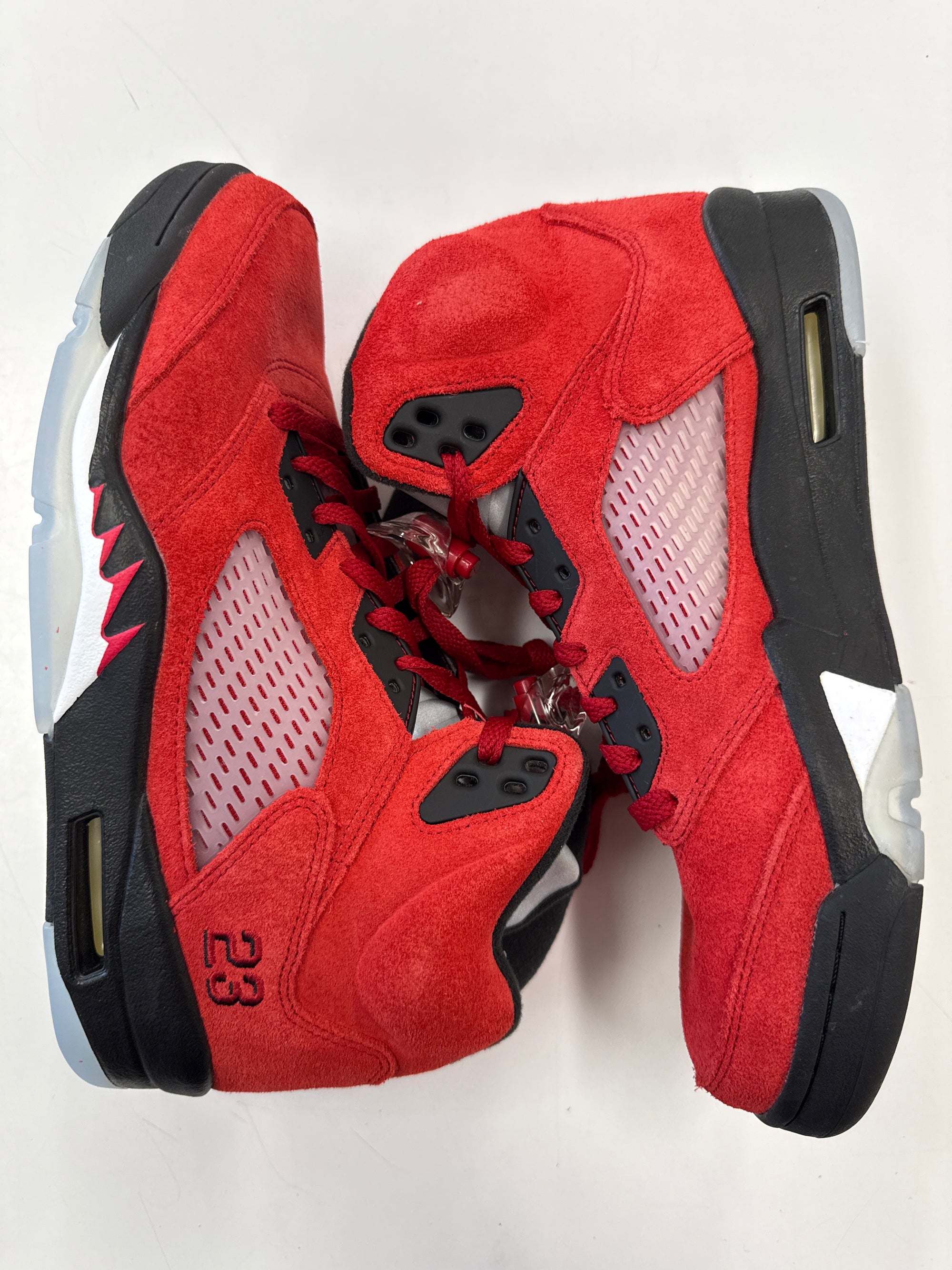 AIR JORDAN 5 RAGING BULL 2021 - SIZE 9 (WORN)