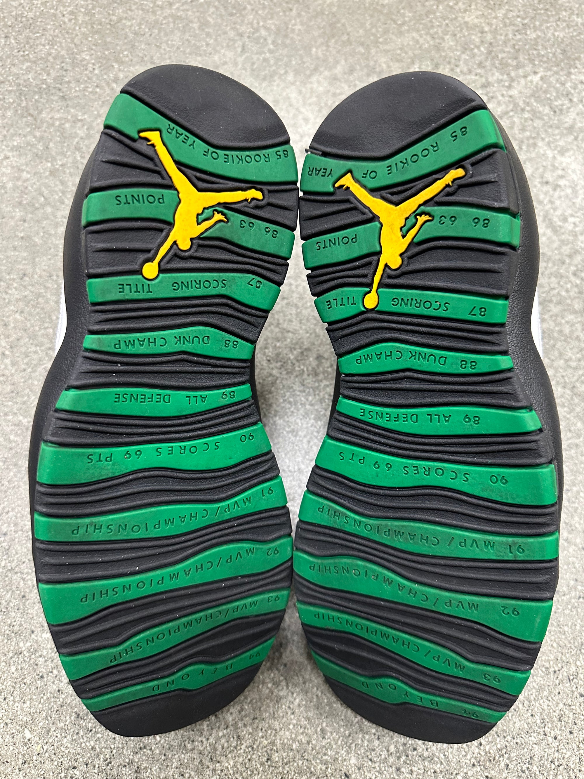 AIR JORDAN 10 SEATTLE - SIZE 10 (WORN)