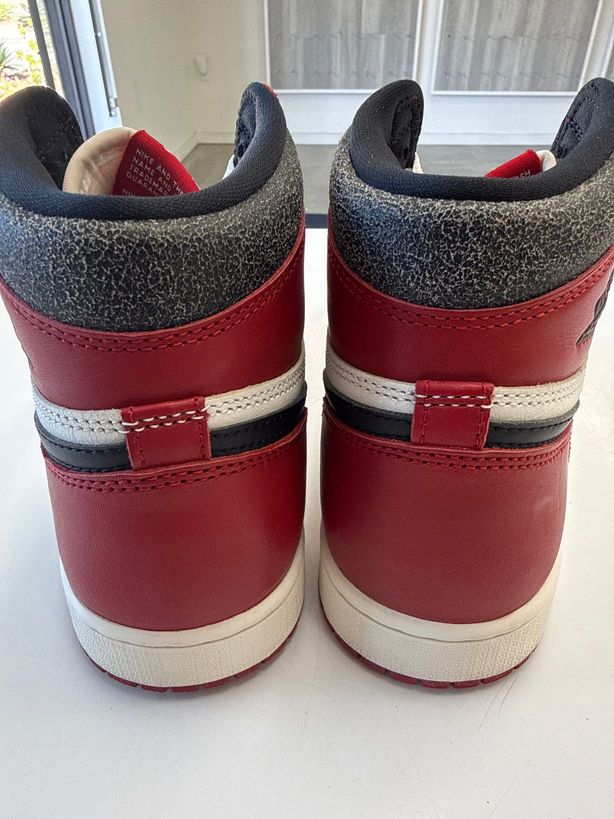 AIR JORDAN 1 HIGH LOST AND FOUND - SIZE 9 (WORN)