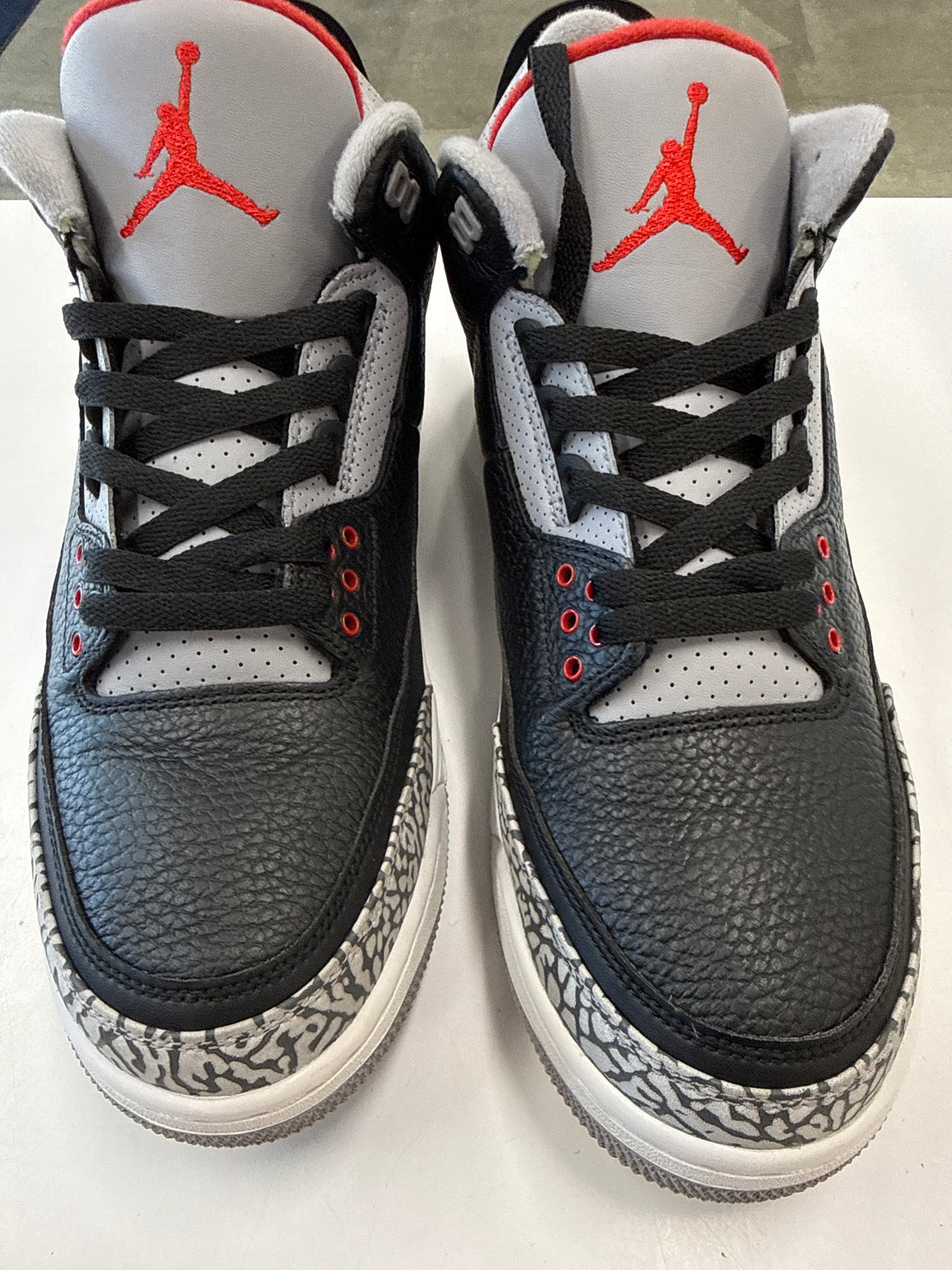 AIR JORDAN 3 BLACK CEMENT 2018 - SIZE 12 (WORN)