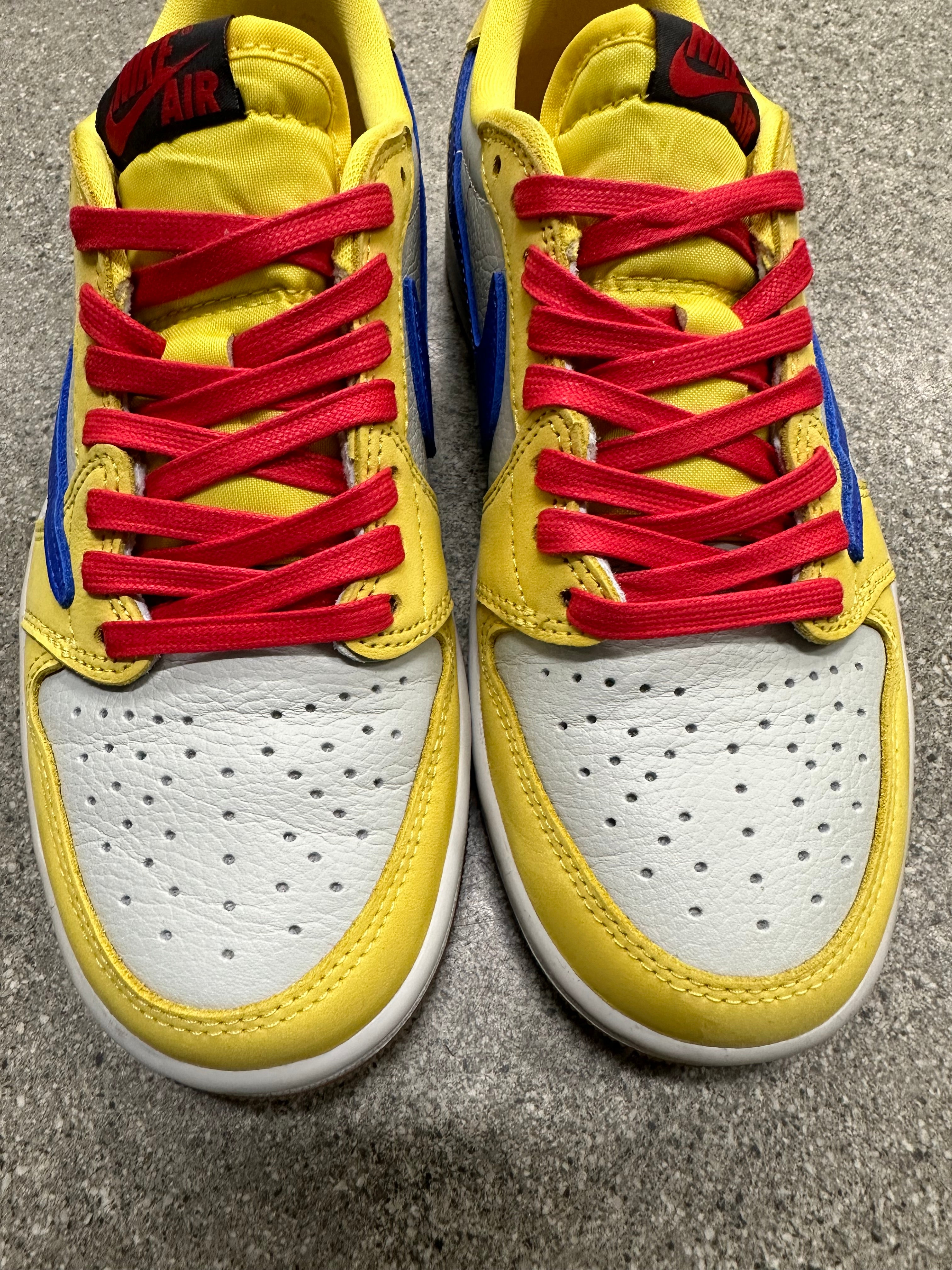 WMNS AIR JORDAN 1 LOW TRAVIS SCOTT CANARY - SIZE W7 M5.5