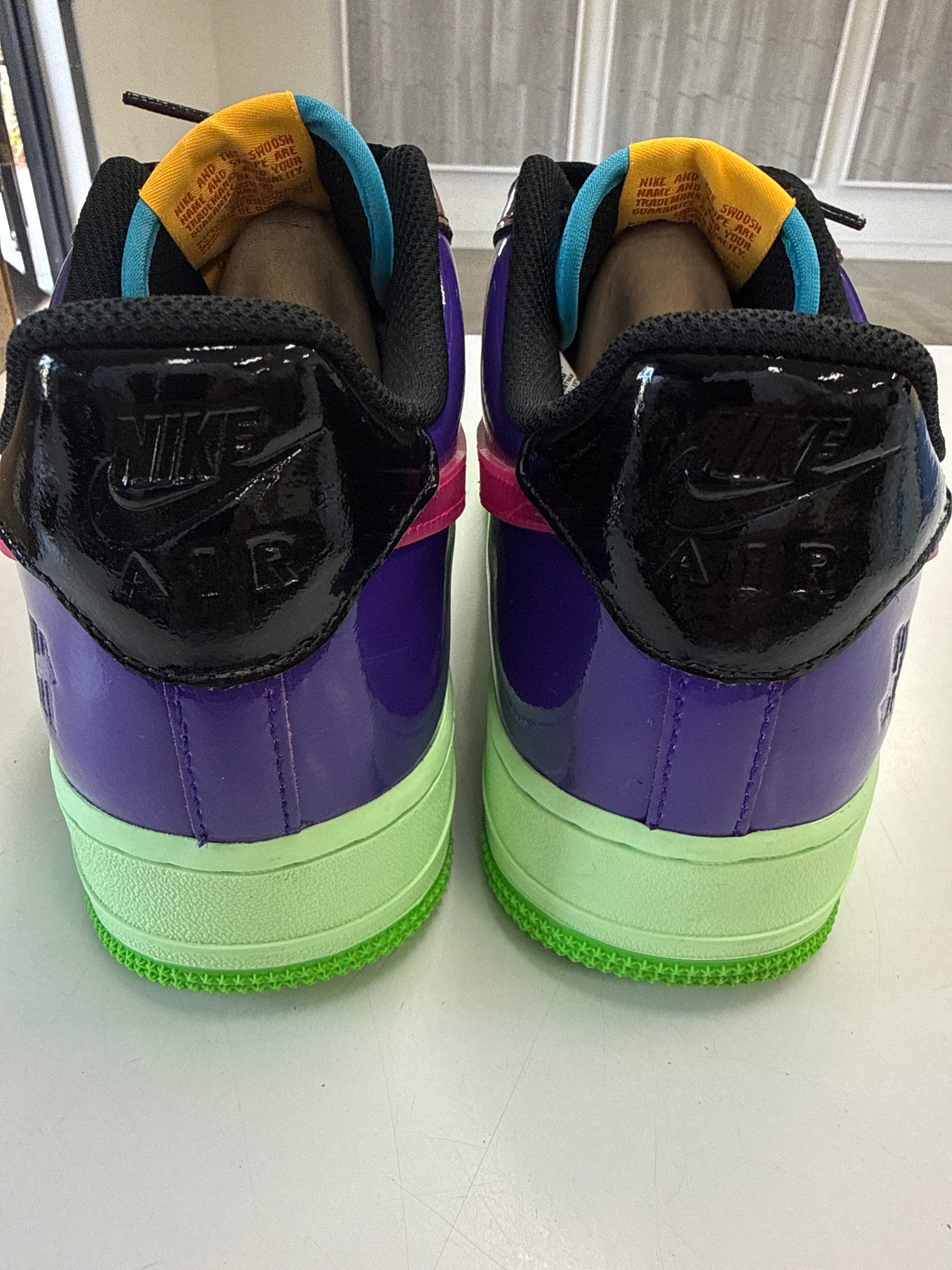 AIR FORCE 1 LOW UNDEFEATED MULTI PATENT - SIZE 10.5 (WORN)
