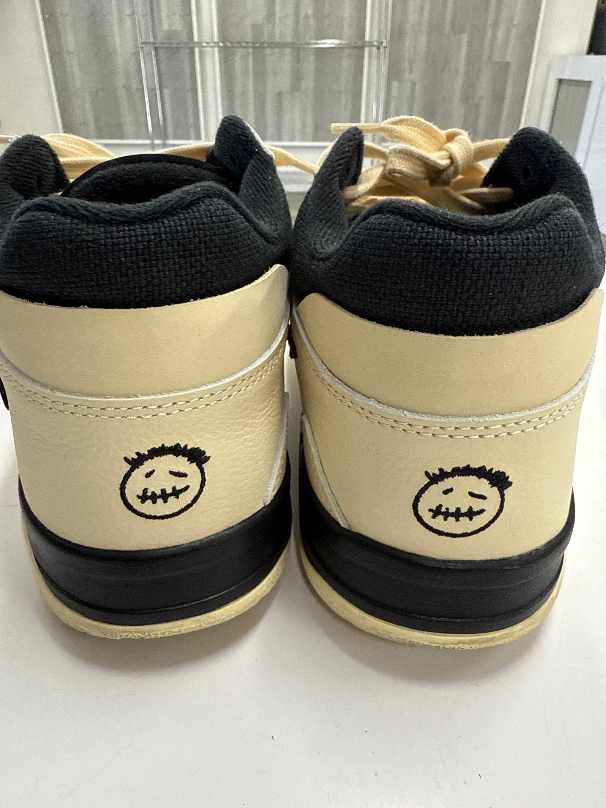 JUMPMAN JACK TRAVIS SCOTT BRIGHT CACTUS - SIZE 11.5 (WORN)