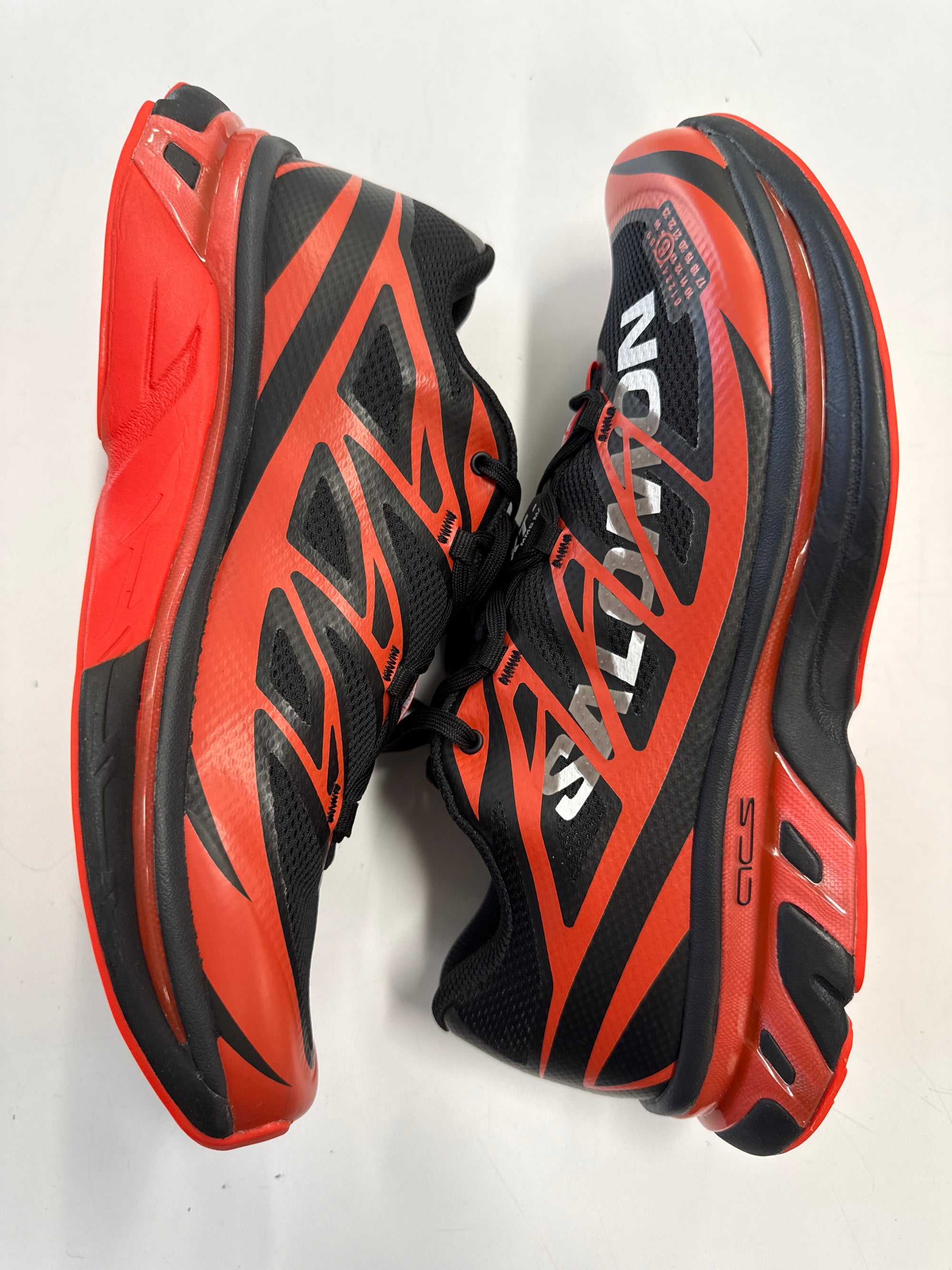 SALOMON XT MM6 MAISON MARGIELA BLACK CHERRY TOMATO - SIZE 9 (WORN)