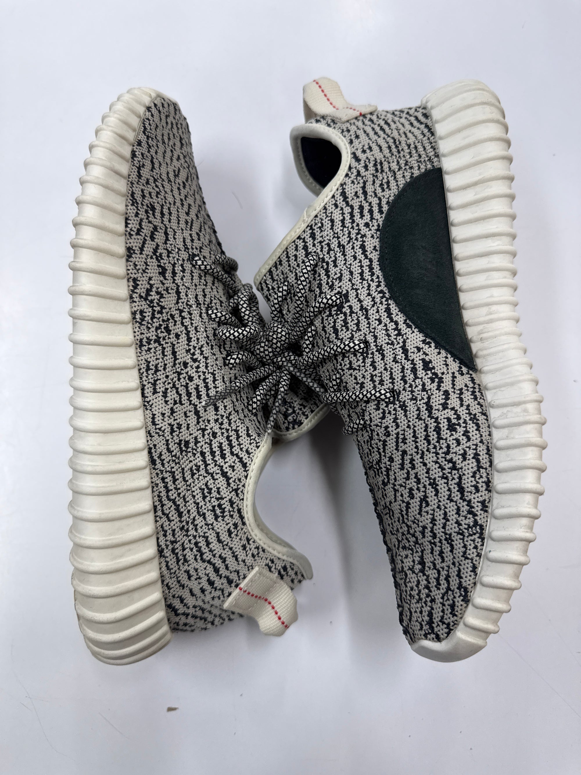 YEEZY BOOST 350 TURTLEDOVE 2022 - SIZE 10 (WORN)