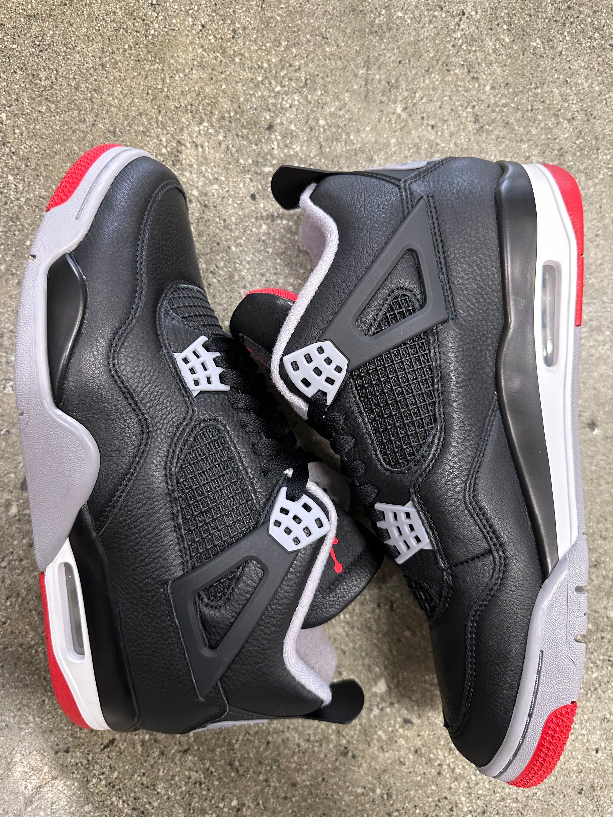 AIR JORDAN 4 BRED REIMAGINED - SIZE 11 (WORN)