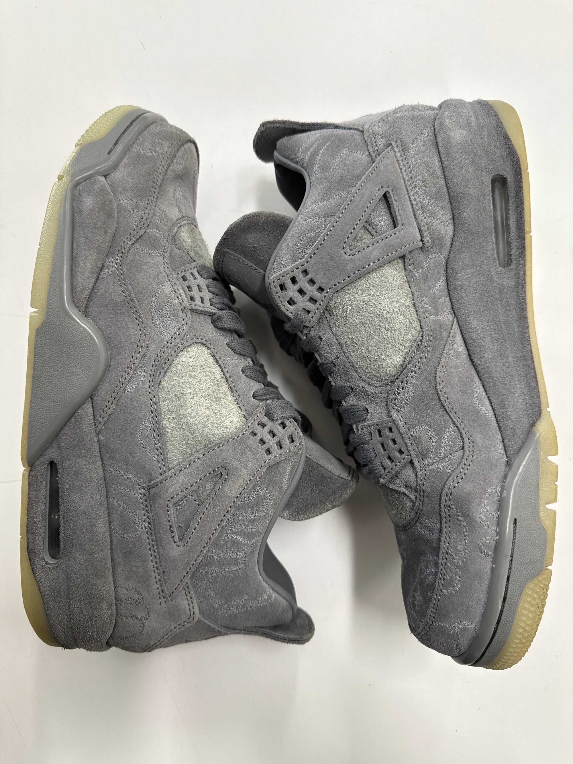 AIR JORDAN 4 KAWS COOL GREY - SIZE 10 (WORN)