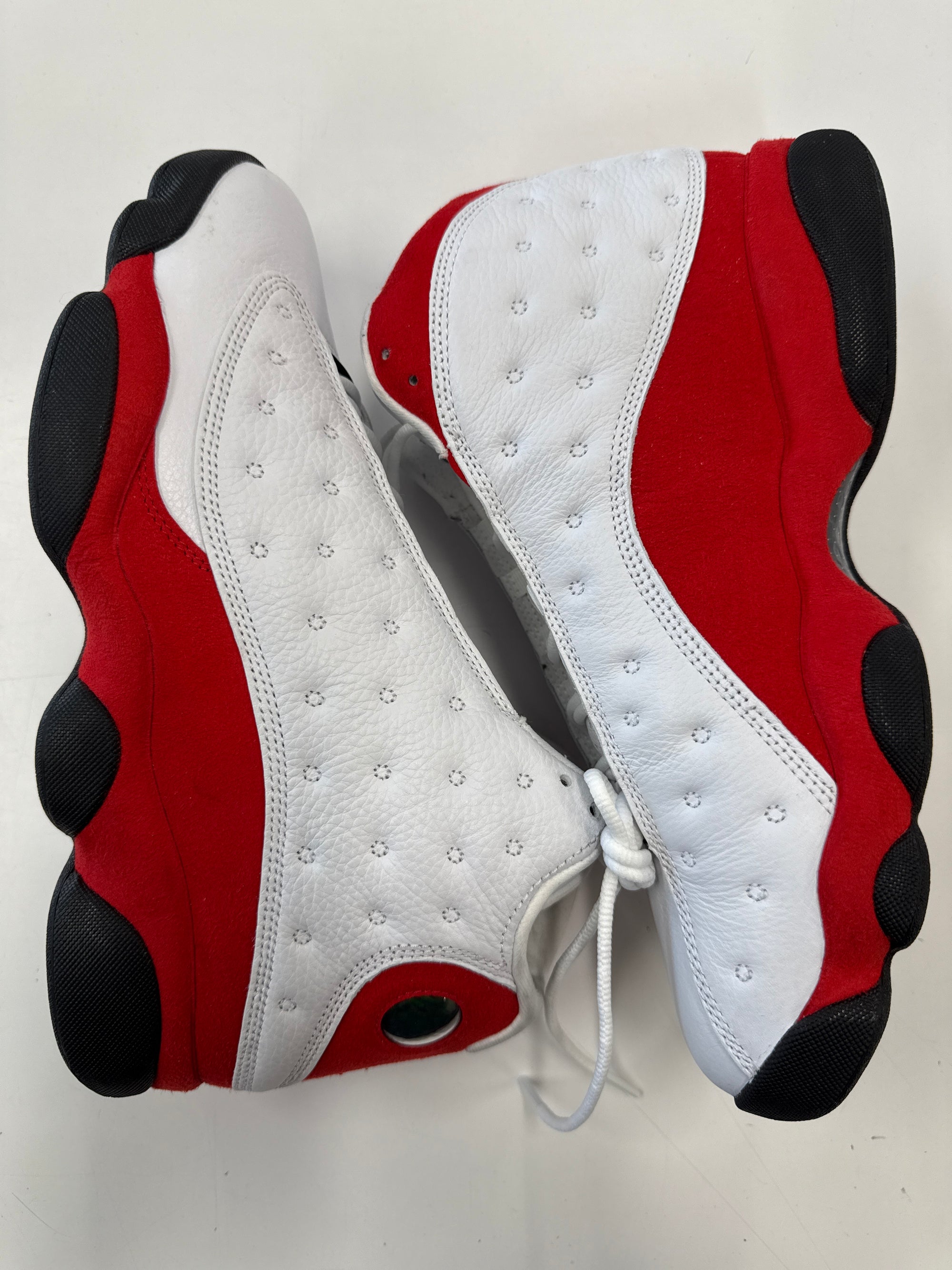 AIR JORDAN 13 CHICAGO 2026 - SIZE 10.5 (WORN) - SUPER CLEAN