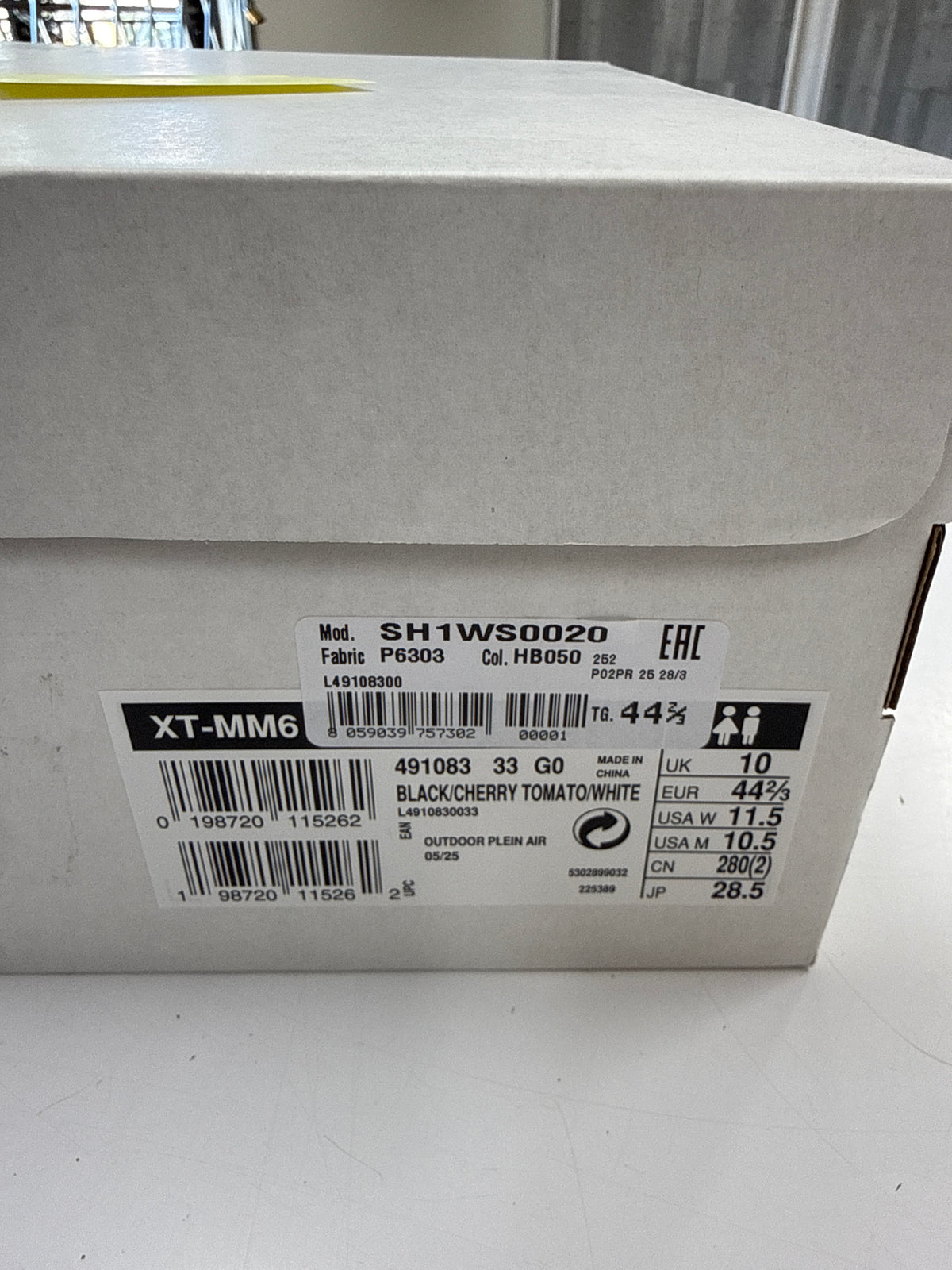 SALOMON XT-MM-6 MARGIELA BLACK CHERRY TOMATO - SIZE 10.5 (WORN)