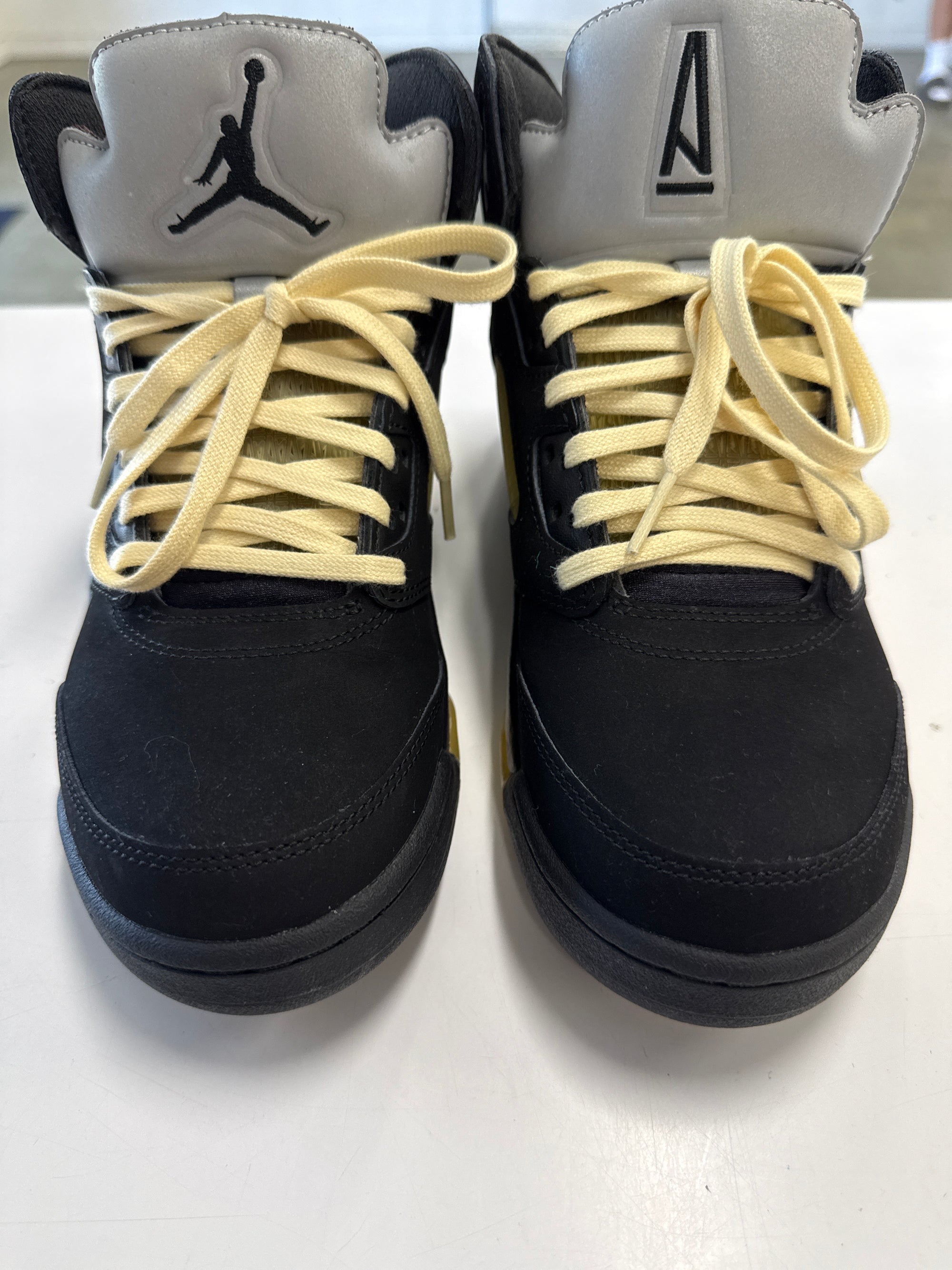 AIR JORDAN 5 A MA MANIERE DUSK - SIZE 8 (WORN)