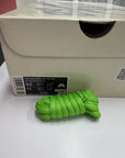 SB DUNK LOW THE POWERPUFF GIRLS BUTTERCUP - SIZE 9.5 (WORN)