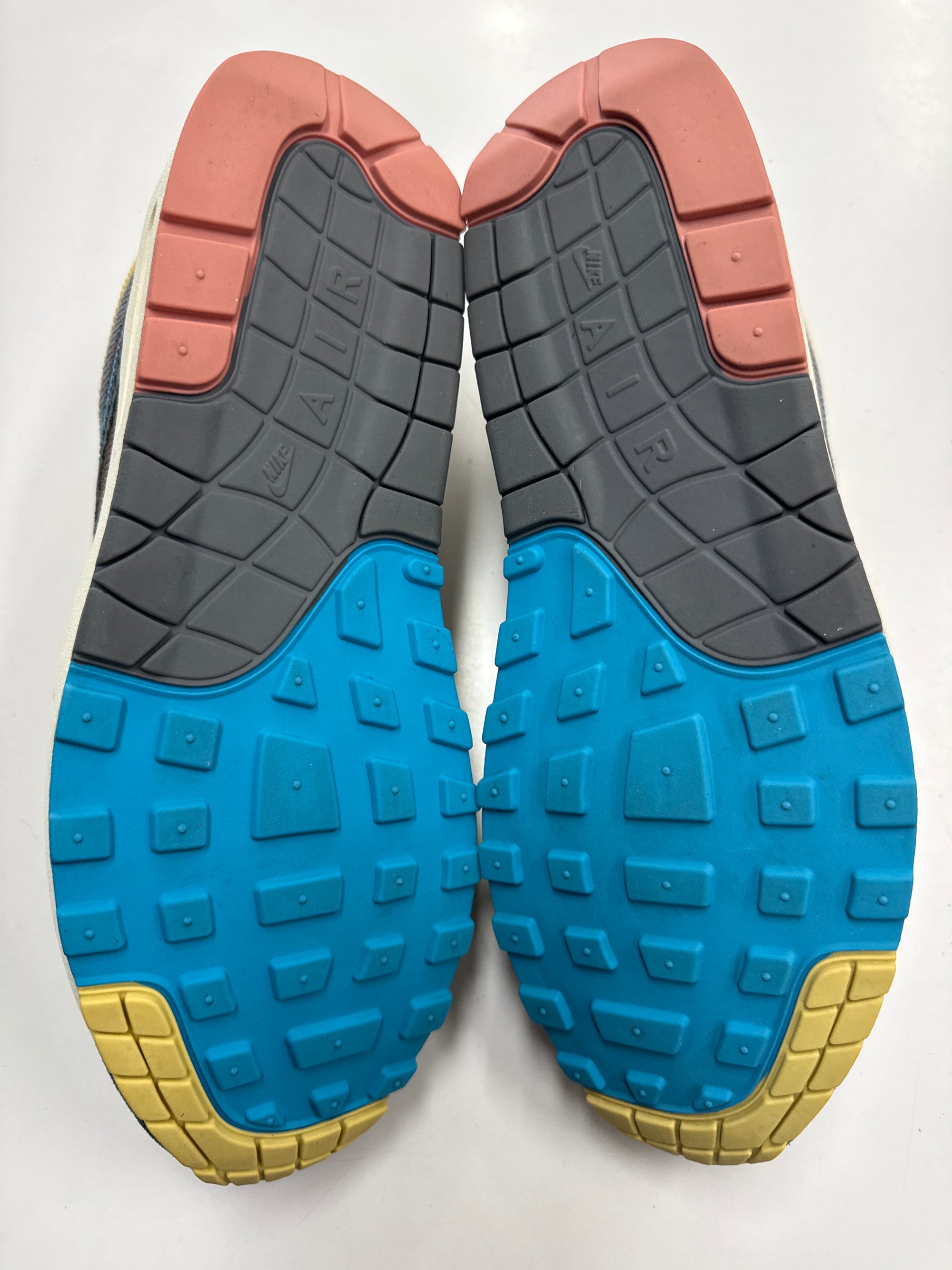 AIR MAX 1/97 SEAN WOTHERSPOON - SIZE 11.5 (WORN) - SUPER CLEAN