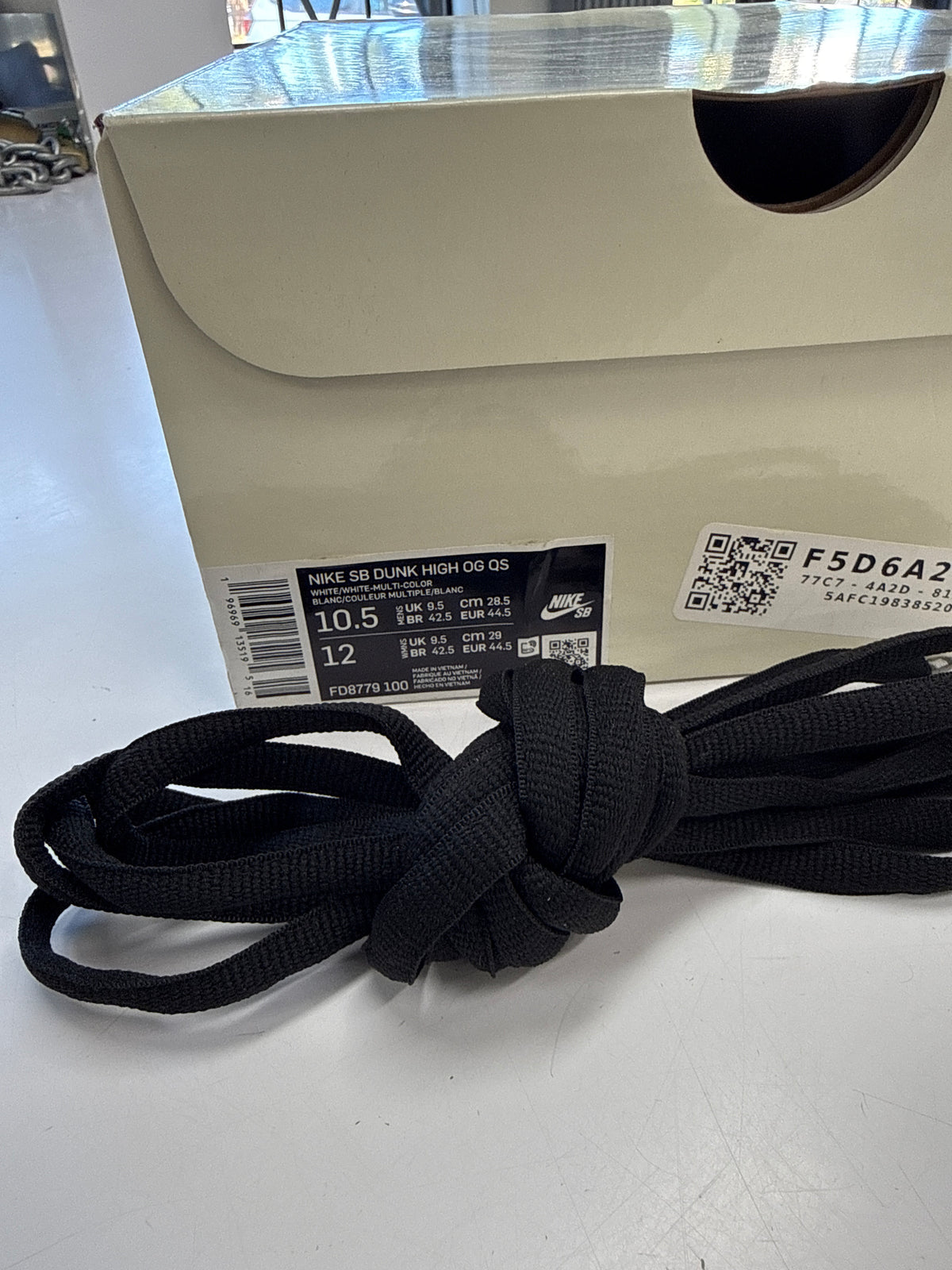 SB DUNK HIGH OG QS SUPREME RAMMELZEE - SIZE 10.5 (WORN)