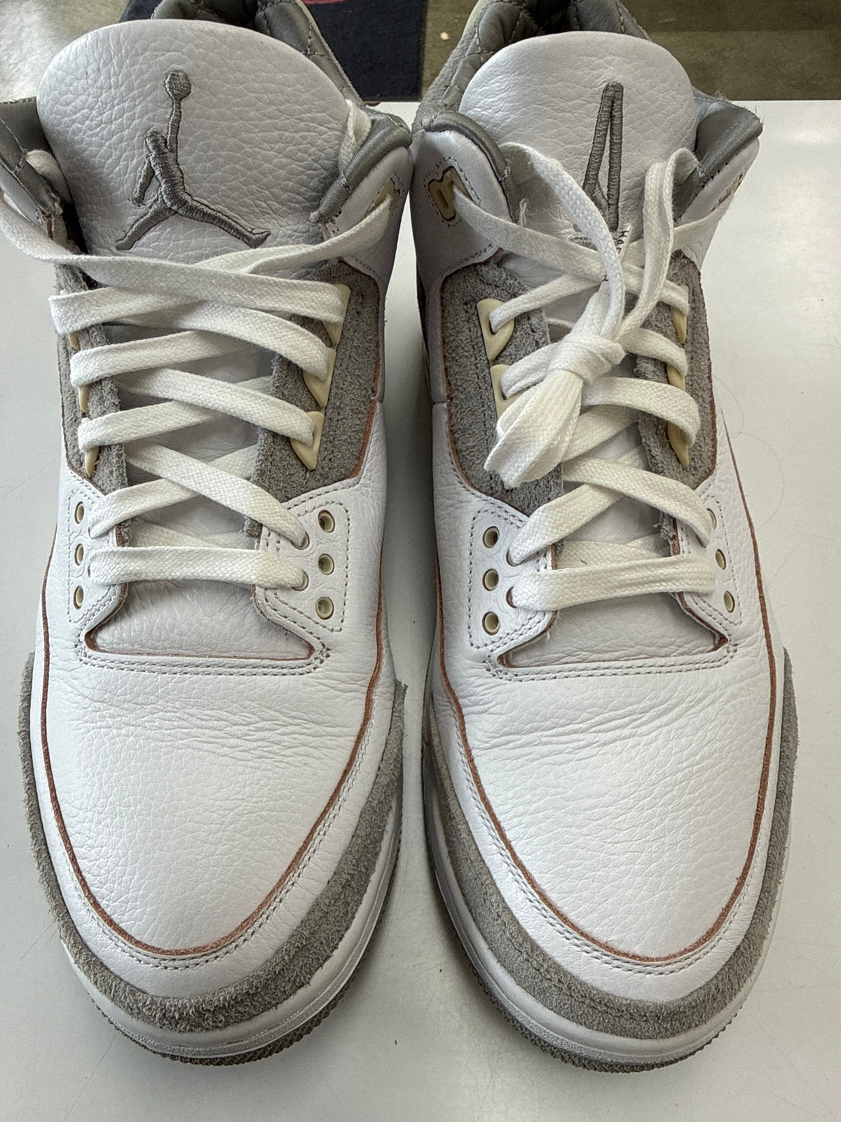 WMNS AIR JORDAN 3 A MA MANIERE WHITE - SIZE W13.5 M12 (WORN)